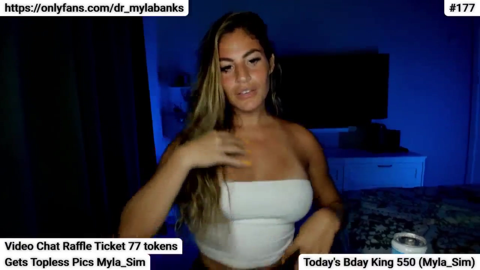 Gallery image thumbnail from MylaBanks's myfreecams stream on, 07/17/2024, 05:07 image 10 of 20