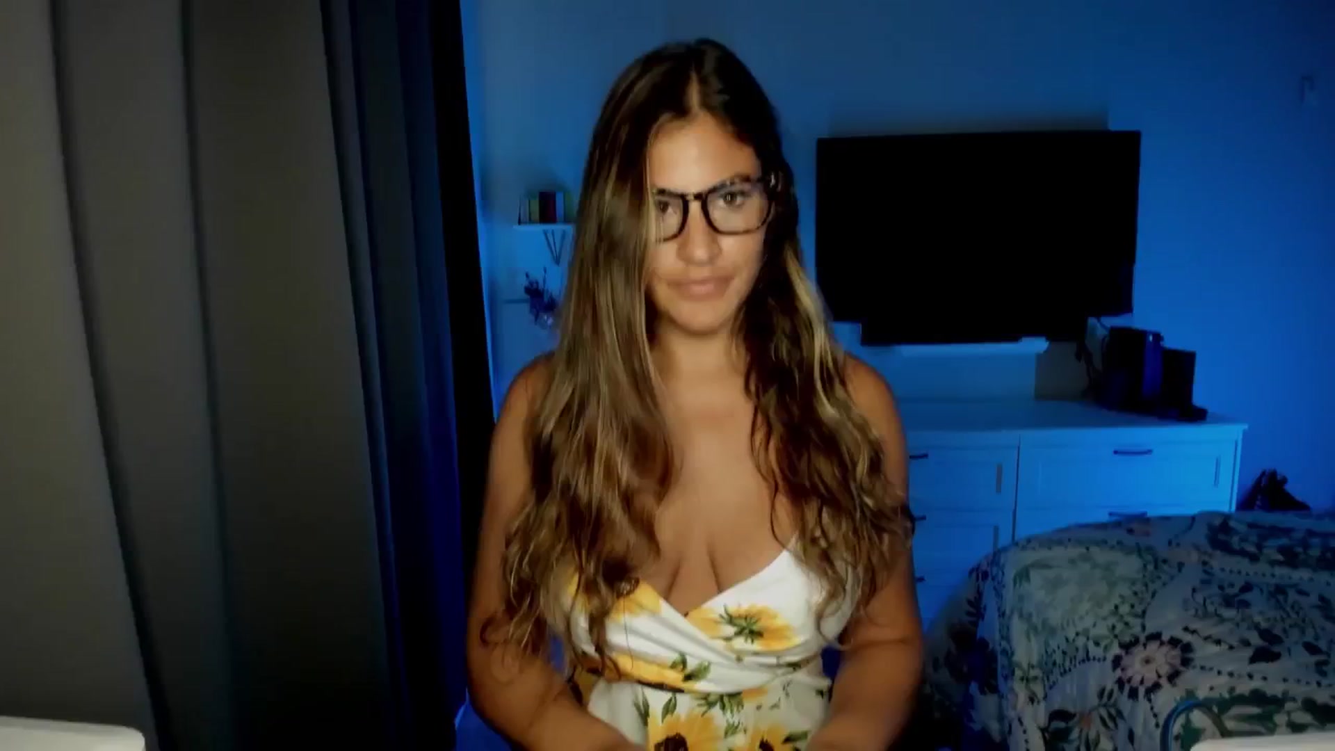 Gallery image thumbnail from MylaBanks's myfreecams stream on, 07/23/2024, 16:54 image 7 of 20