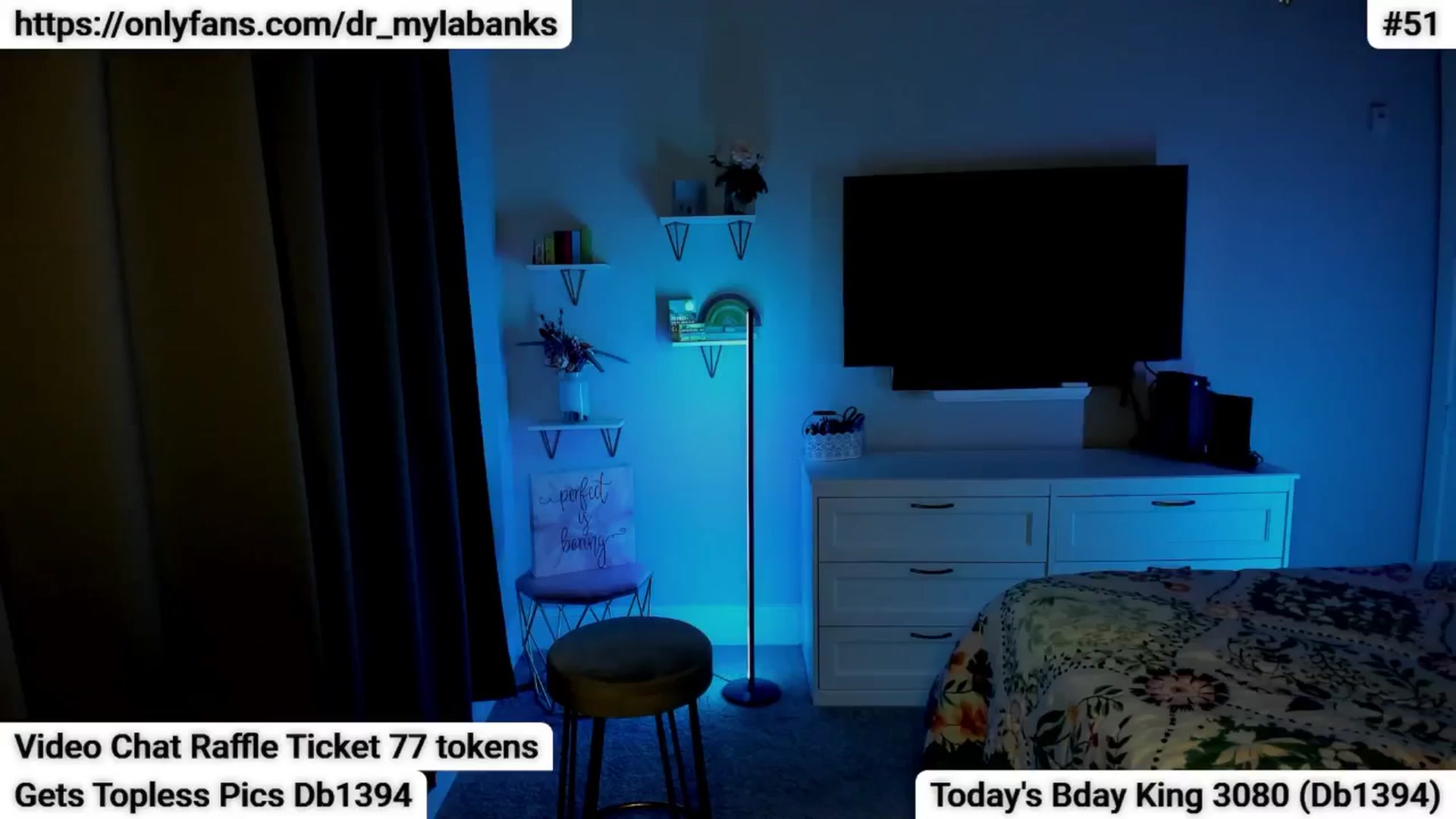 Gallery image thumbnail from MylaBanks's myfreecams stream on, 08/01/2024, 04:07 image 12 of 20