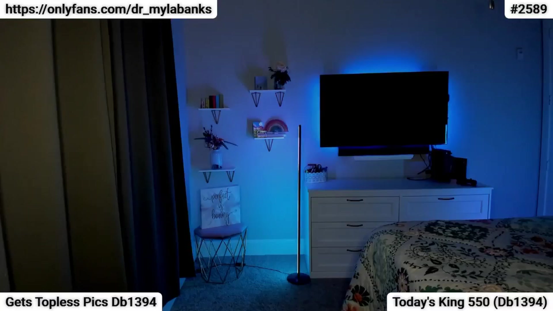 Gallery image thumbnail from MylaBanks's myfreecams stream on, 08/11/2024, 03:47 image 15 of 20