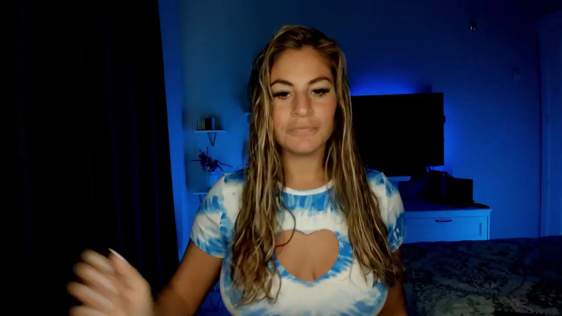 Gallery image thumbnail from MylaBanks's myfreecams stream on, 09/03/2024, 18:15 image 1 of 20