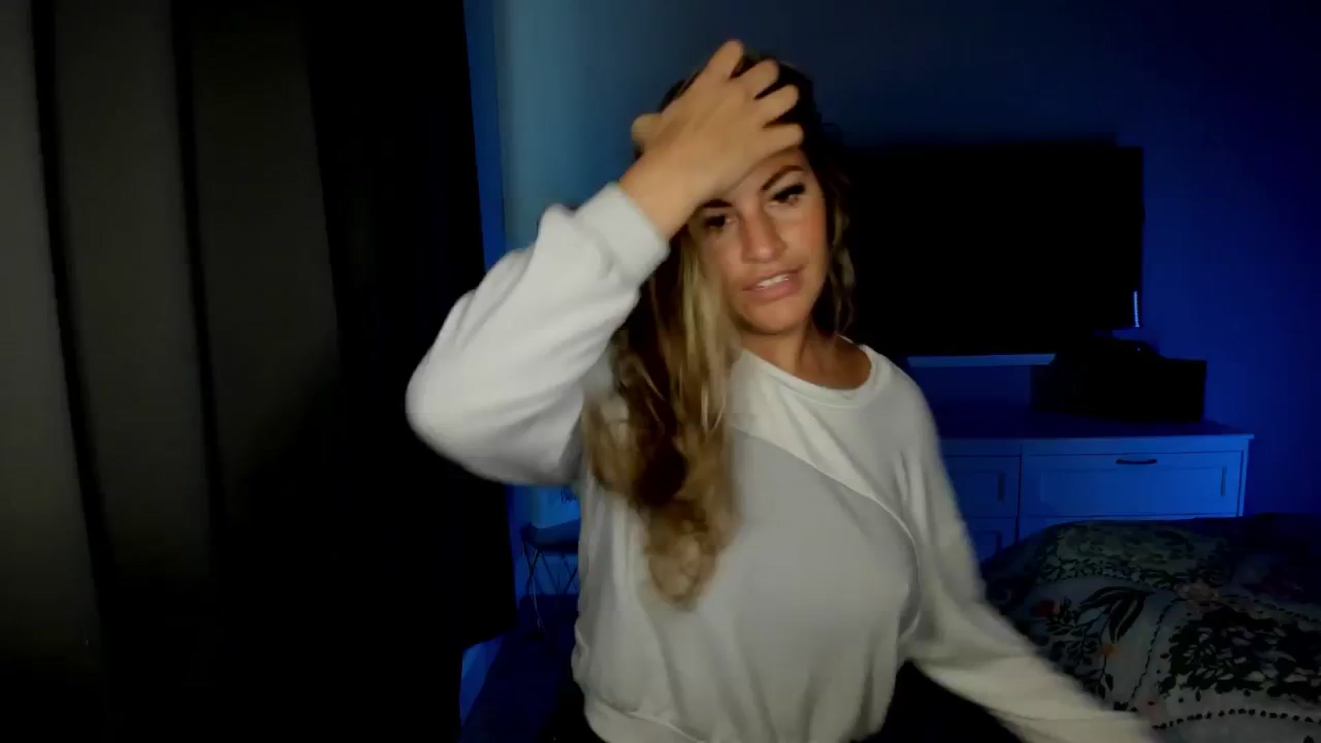 Gallery image thumbnail from MylaBanks's myfreecams stream on, 09/12/2024, 15:18 image 10 of 20