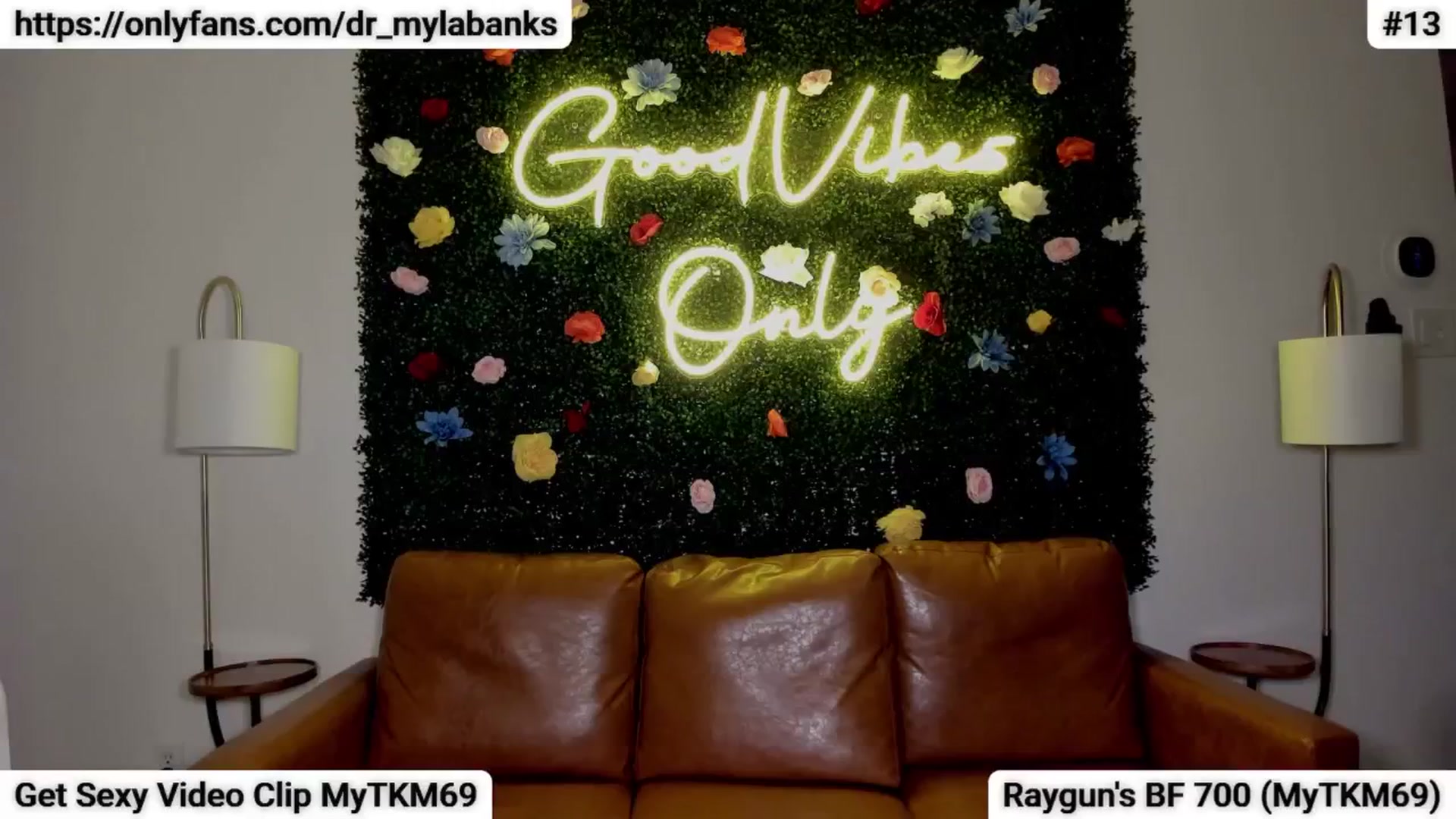 Gallery image thumbnail from MylaBanks's myfreecams stream on, 09/30/2024, 06:21 image 2 of 20