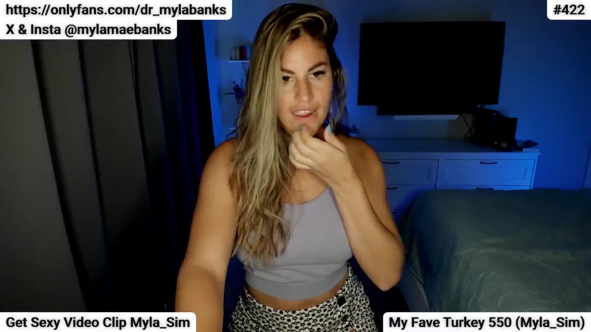 Gallery image thumbnail from MylaBanks's myfreecams stream on, 11/13/2024, 19:20 image 18 of 20