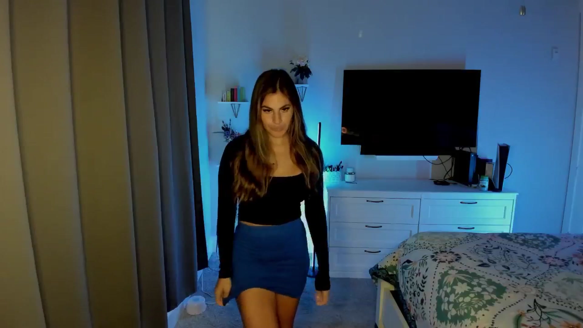 Gallery image thumbnail from MylaBanks's myfreecams stream on, 01/07/2025, 20:33 image 5 of 20