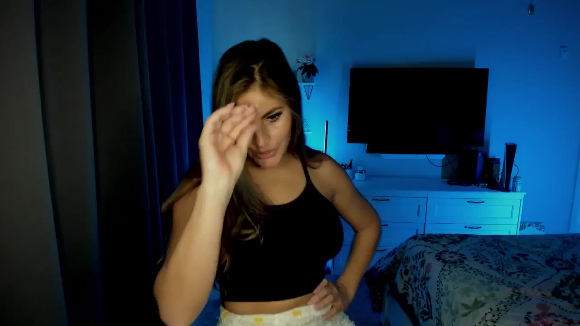Gallery image thumbnail from MylaBanks's myfreecams stream on, 01/15/2025, 22:46 image 2 of 20