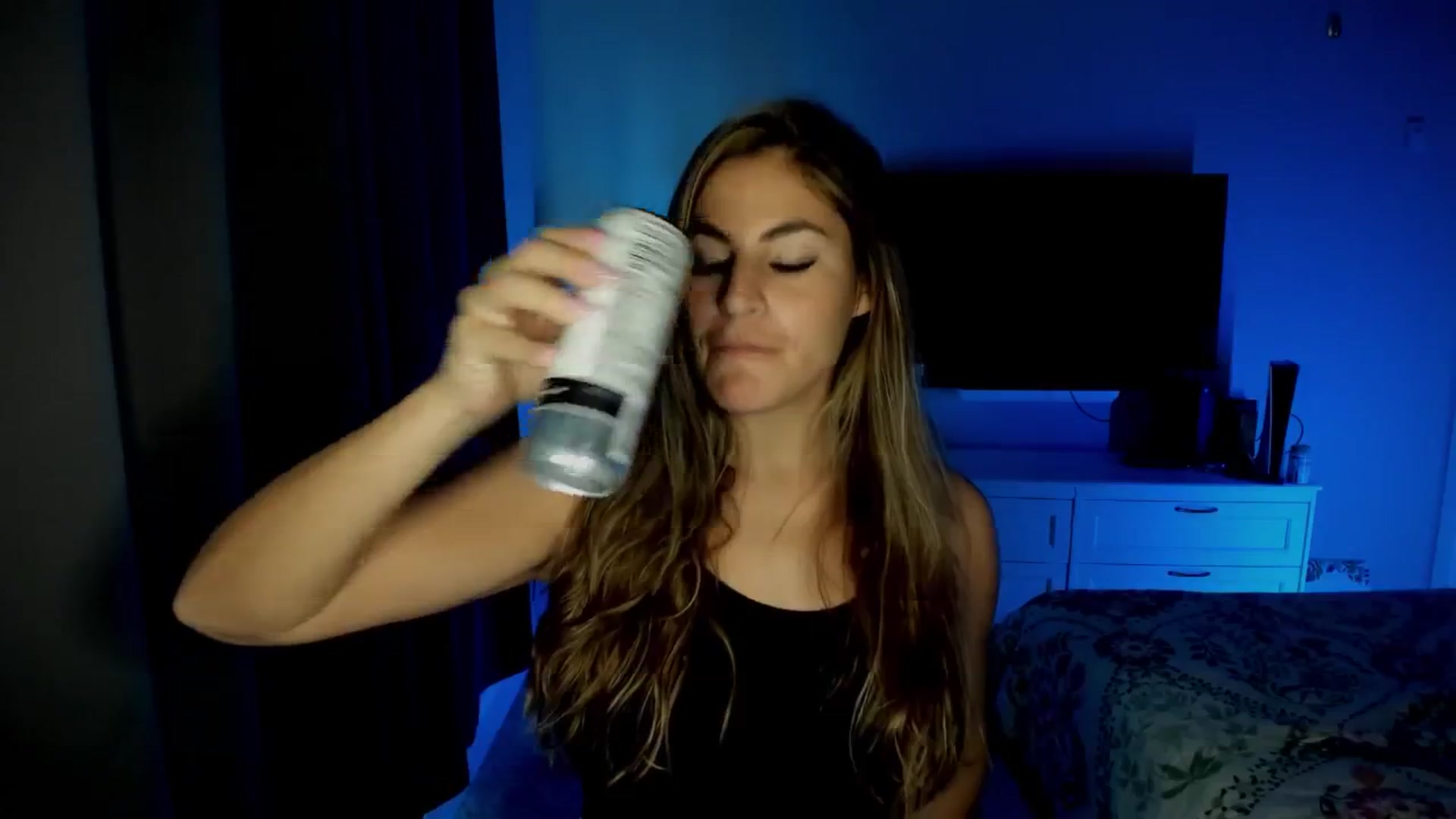 Gallery image thumbnail from MylaBanks's myfreecams stream on, 01/15/2025, 22:46 image 5 of 20