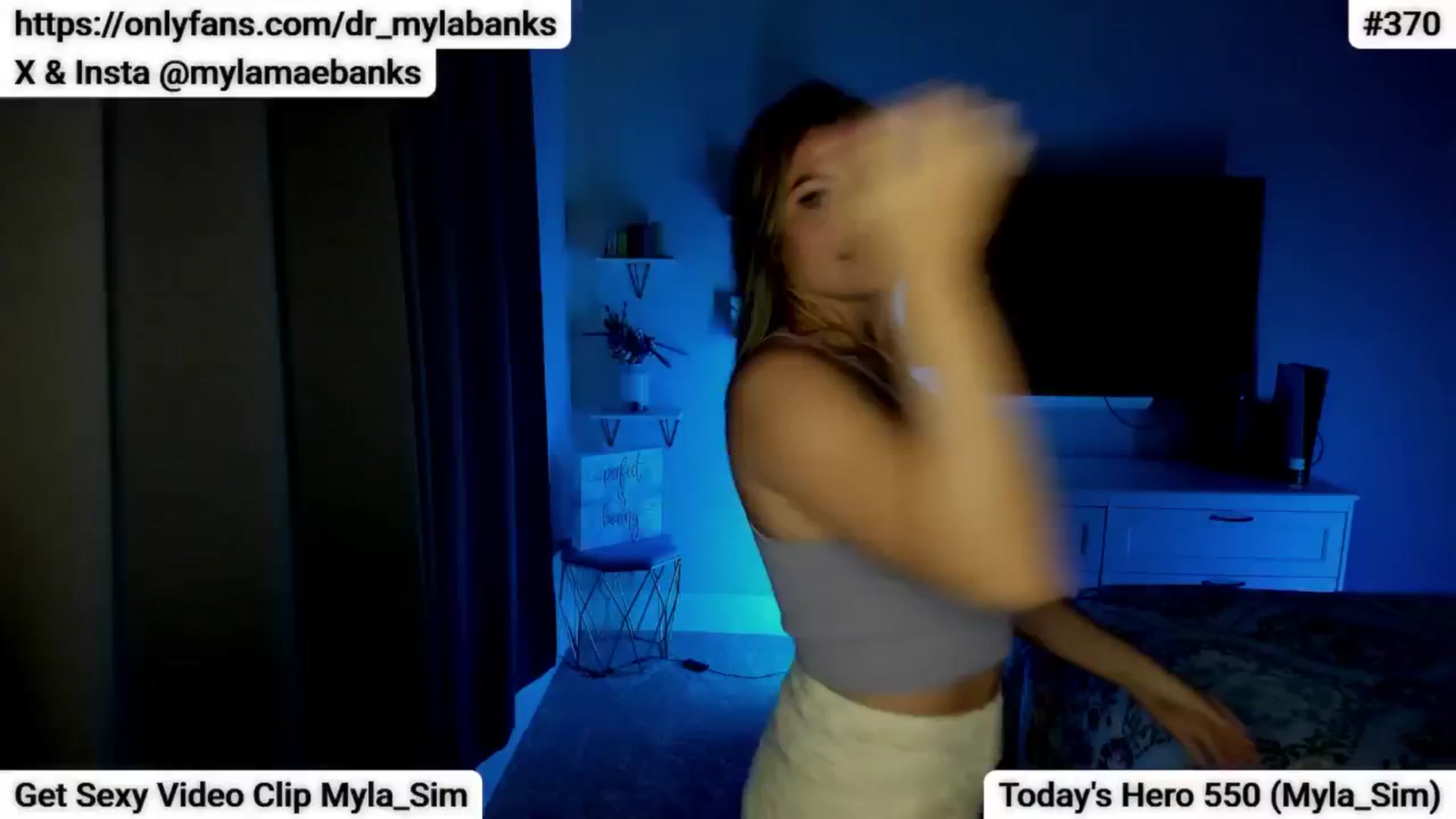 Gallery image thumbnail from MylaBanks's myfreecams stream on, 01/19/2025, 04:38 image 4 of 20