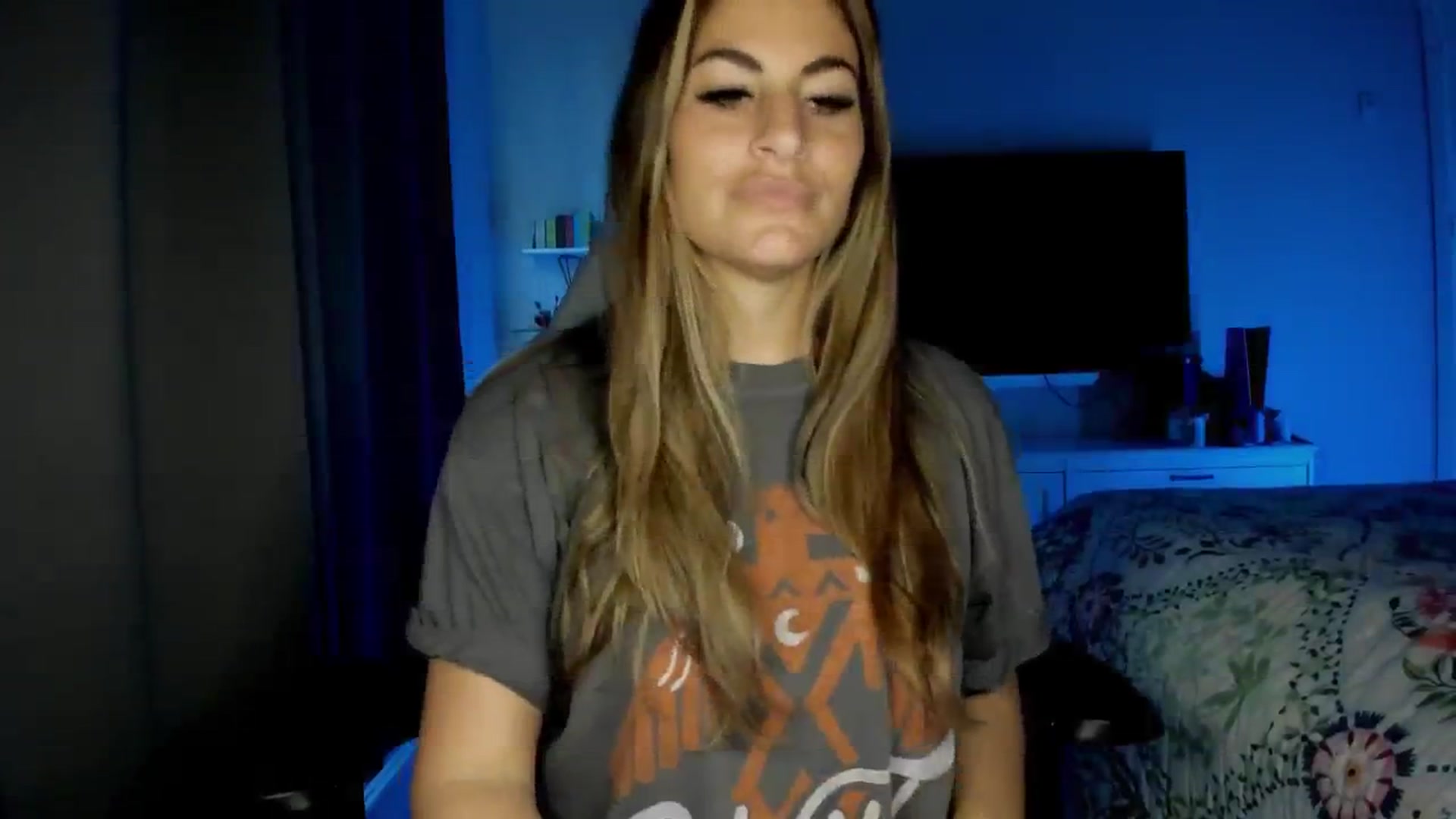 Gallery image thumbnail from MylaBanks's myfreecams stream on, 02/02/2025, 23:30 image 3 of 20
