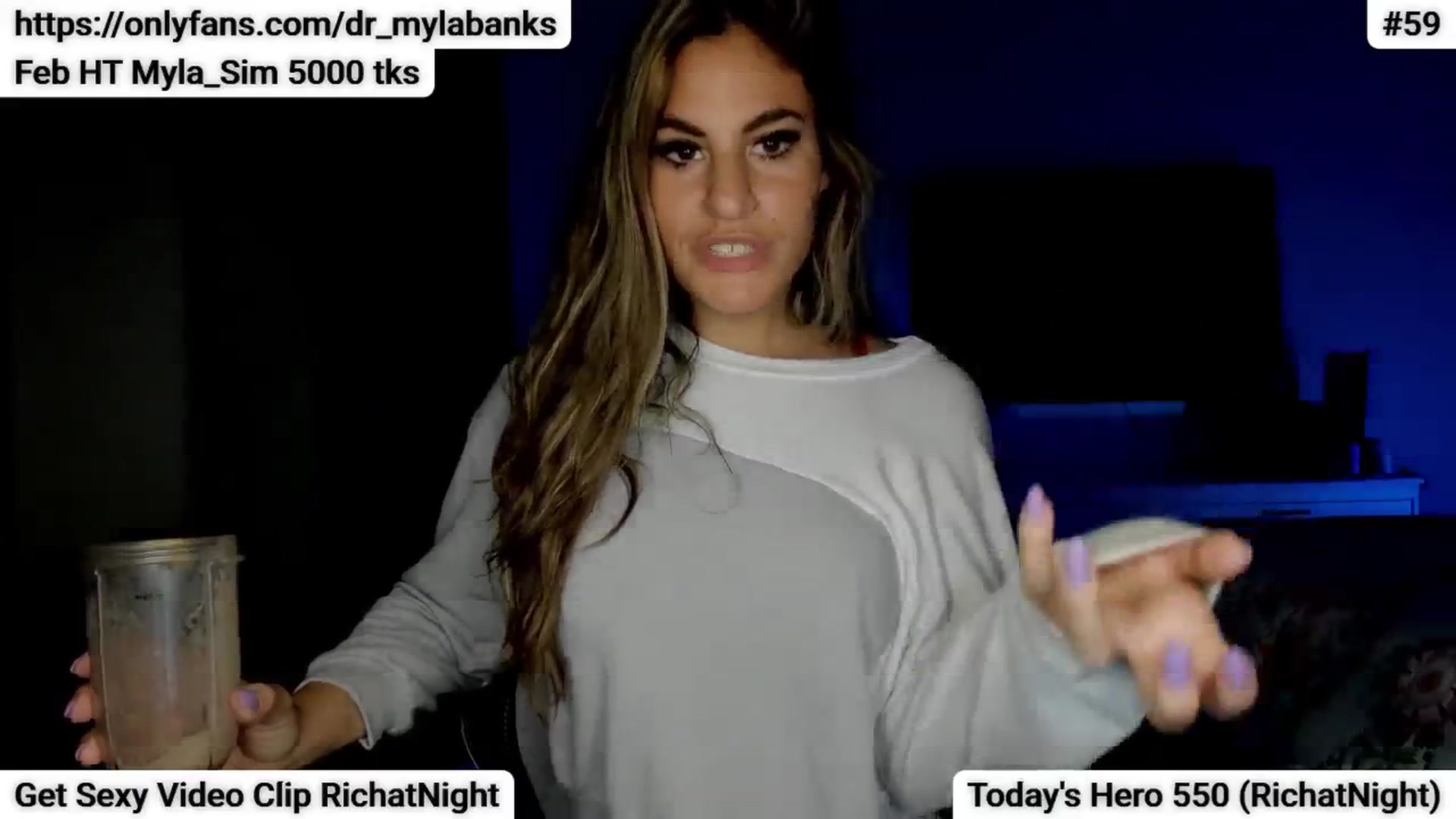 Gallery image thumbnail from MylaBanks's myfreecams stream on, 02/10/2025, 20:31 image 7 of 20