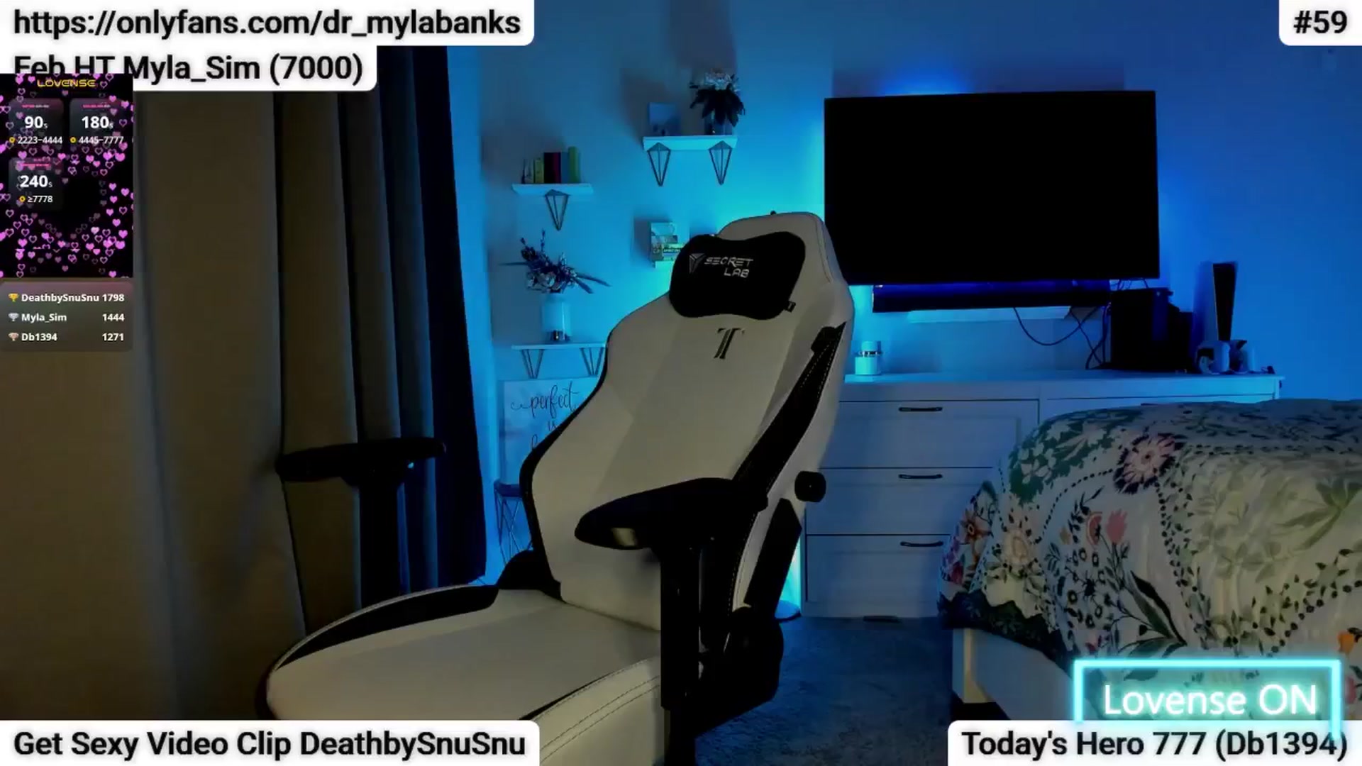 Gallery image thumbnail from MylaBanks's myfreecams stream on, 02/17/2025, 05:56 image 15 of 20
