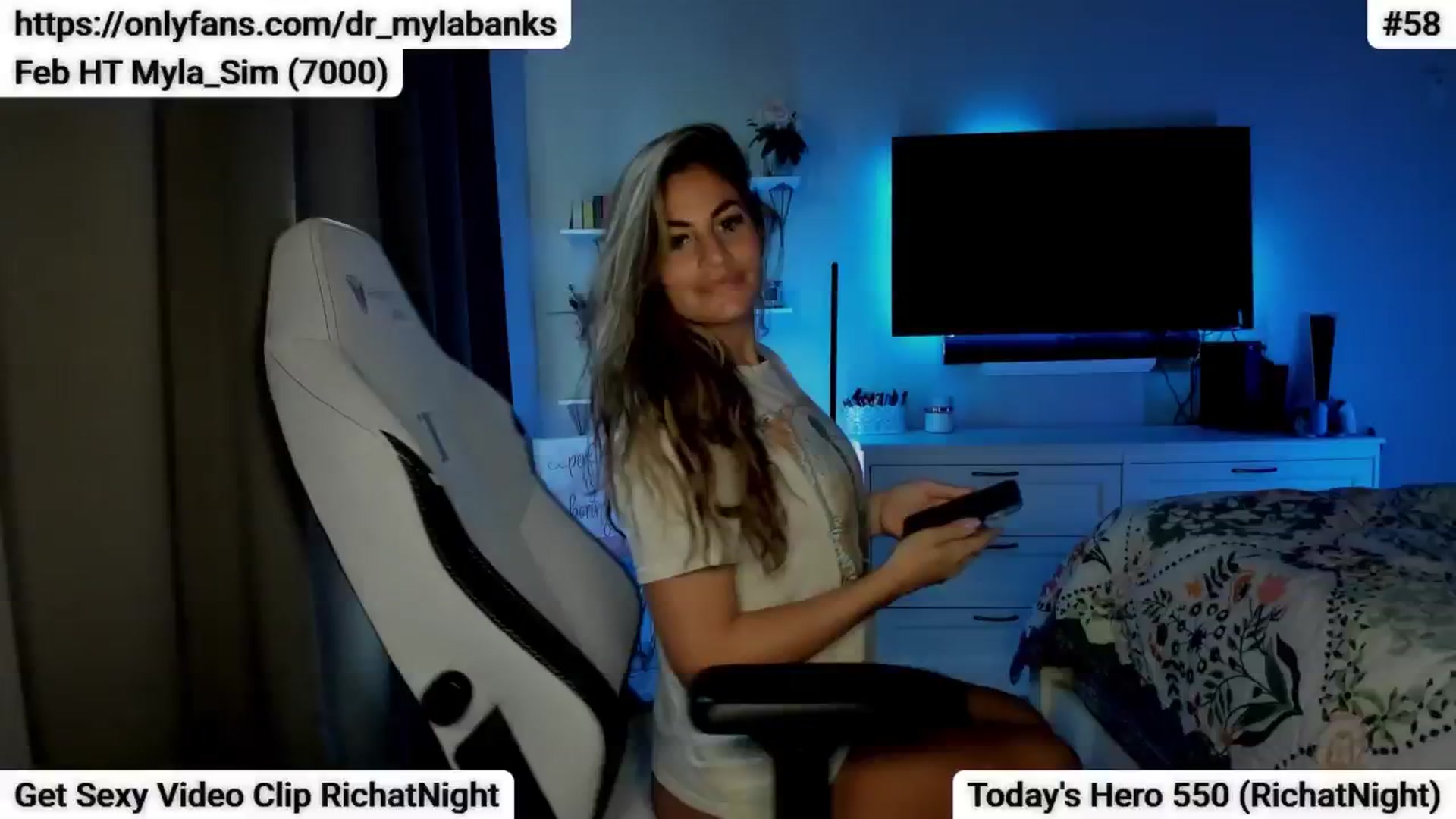 Gallery image thumbnail from MylaBanks's myfreecams stream on, 02/19/2025, 20:32 image 7 of 20