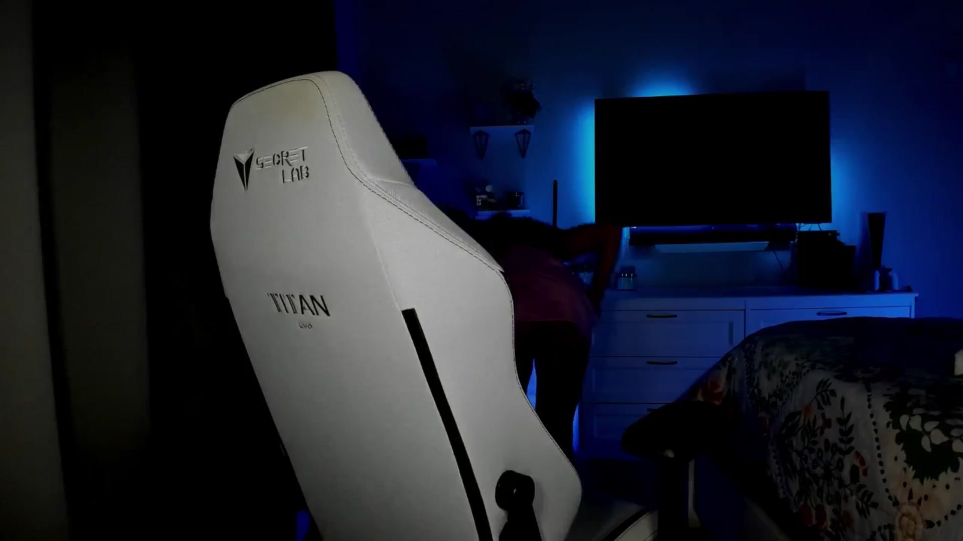 Gallery image thumbnail from MylaBanks's myfreecams stream on, 02/22/2025, 06:31 image 3 of 20