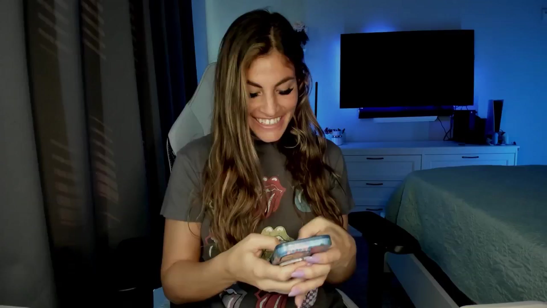 Gallery image thumbnail from MylaBanks's myfreecams stream on, 02/27/2025, 17:05 image 3 of 20