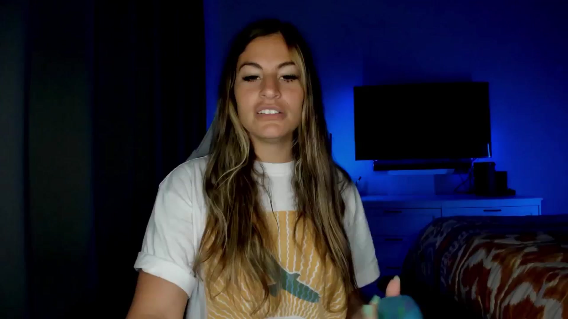 Gallery image thumbnail from MylaBanks's myfreecams stream on, 04/01/2025, 19:36 image 4 of 20