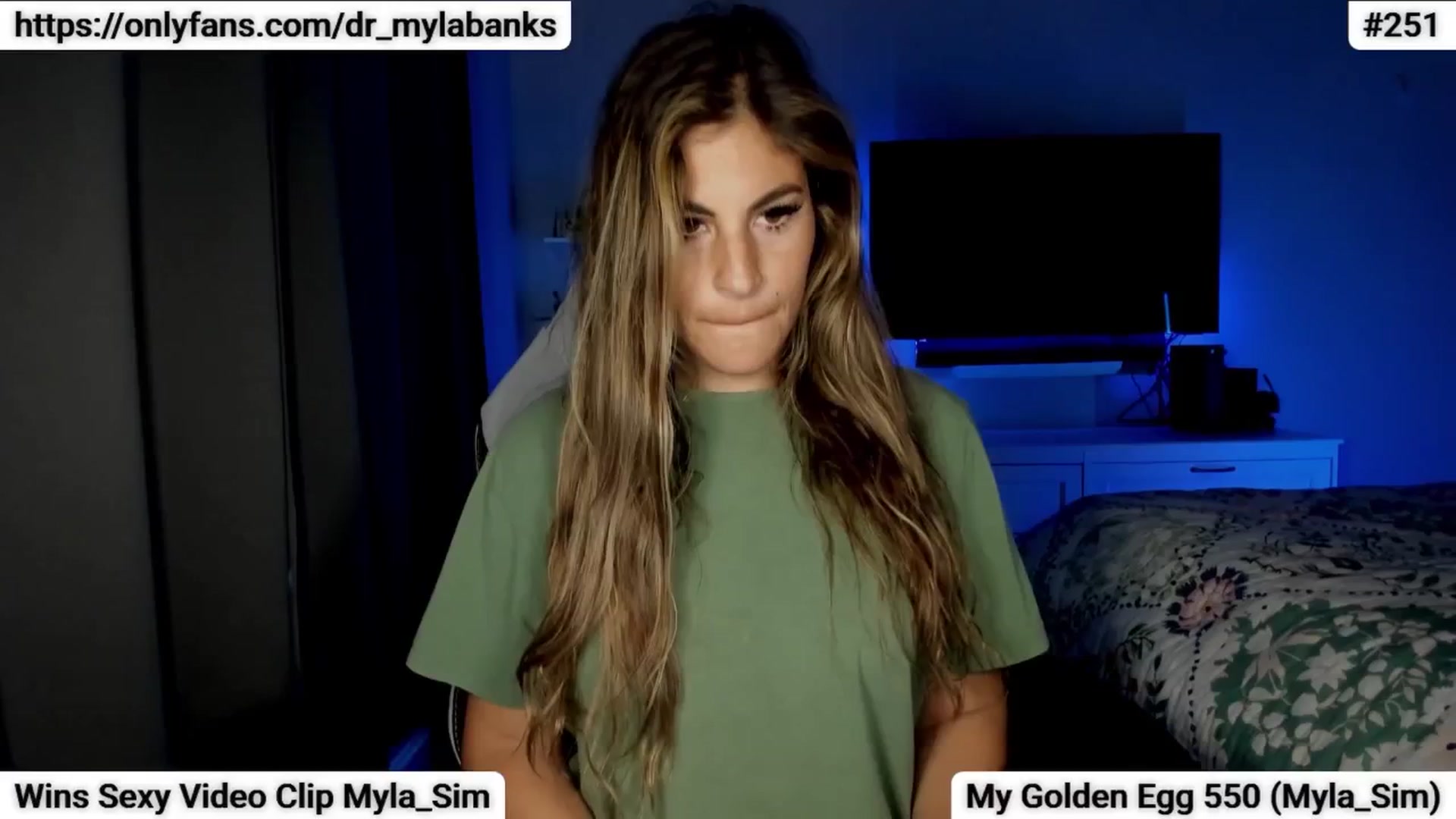 Gallery image thumbnail from MylaBanks's myfreecams stream on, 04/08/2025, 01:53 image 6 of 20