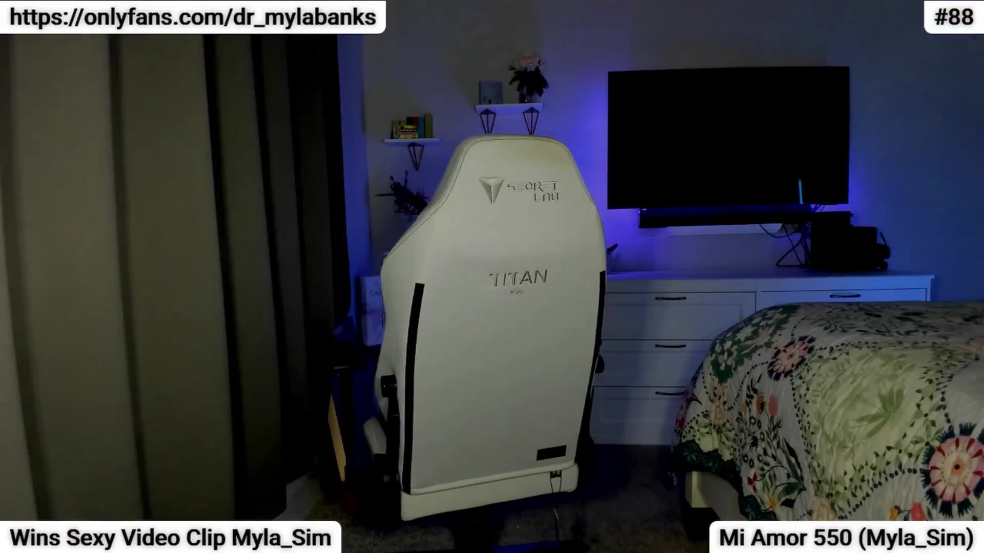 Gallery image thumbnail from MylaBanks's myfreecams stream on, 05/04/2025, 05:08 image 6 of 20