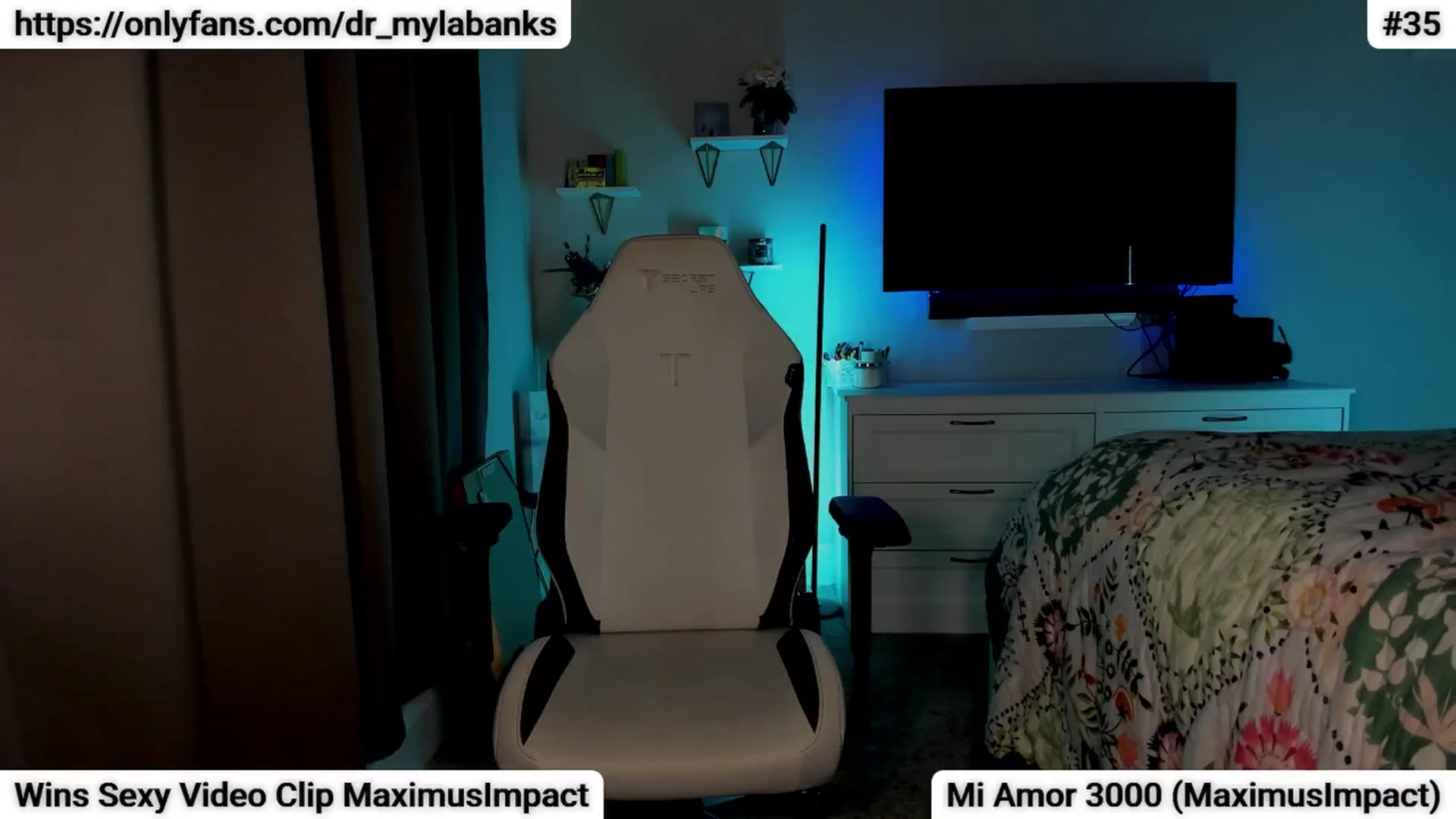 Gallery image thumbnail from MylaBanks's myfreecams stream on, 05/09/2025, 04:03 image 17 of 20