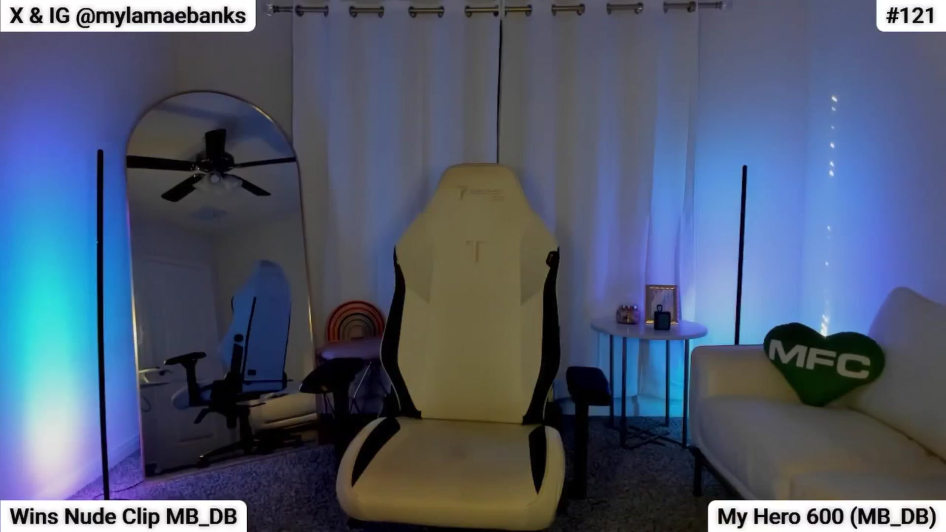 Gallery image thumbnail from MylaBanks's myfreecams stream on, 09/30/2025, 24:30 image 8 of 20