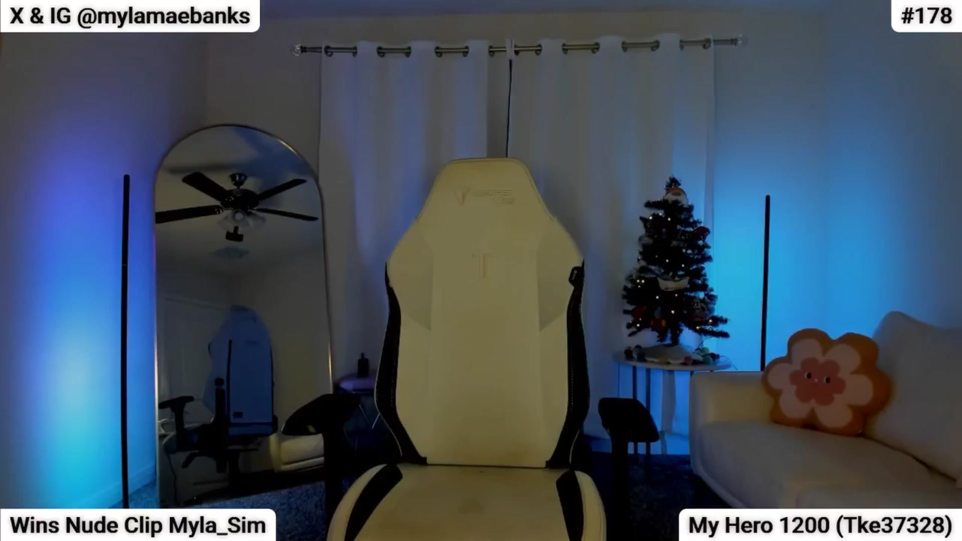 Gallery image thumbnail from MylaBanks's myfreecams stream on, 11/22/2025, 03:23 image 16 of 20