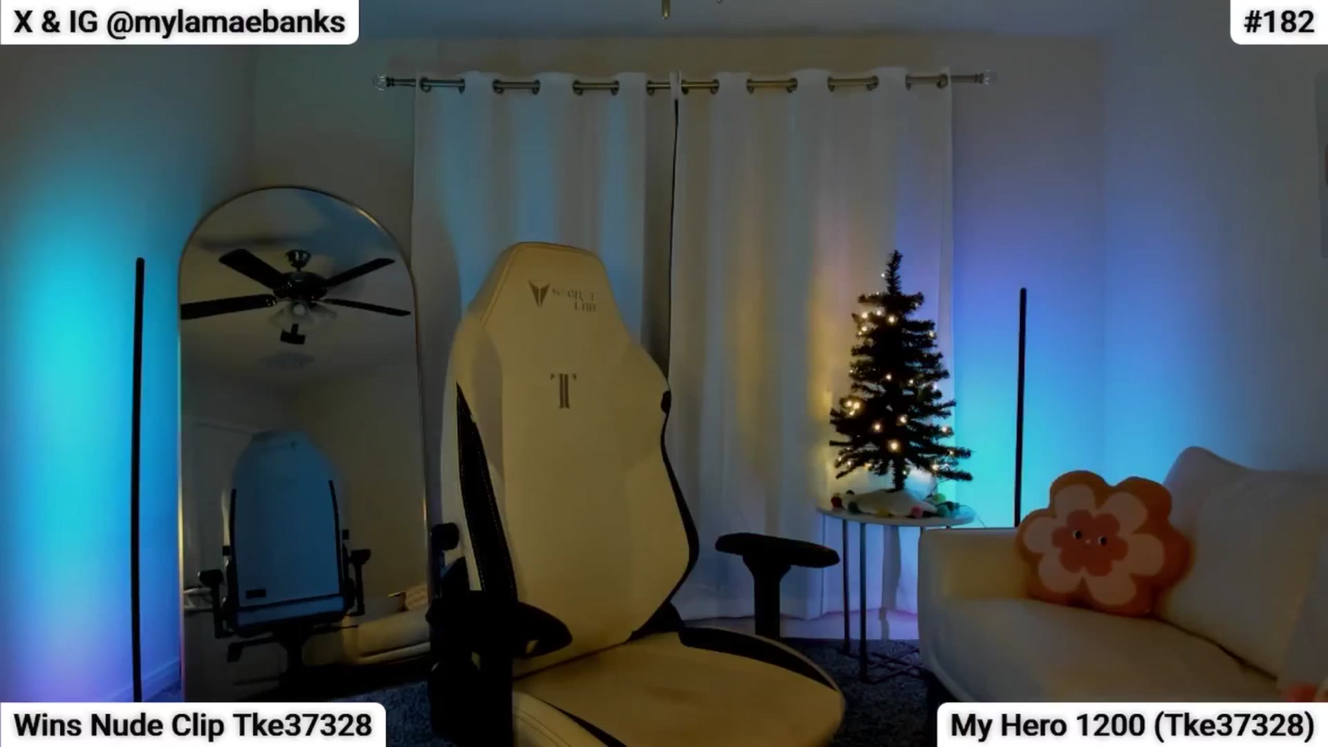 Gallery image thumbnail from MylaBanks's myfreecams stream on, 11/22/2025, 03:23 image 9 of 20