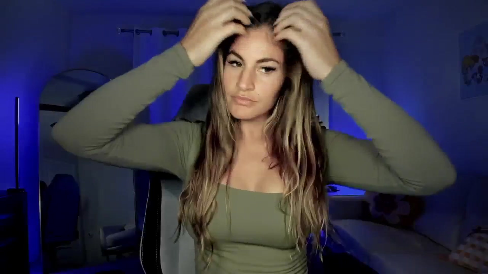 Gallery image thumbnail from MylaBanks's myfreecams stream on, 01/03/2026, 01:30 image 5 of 20
