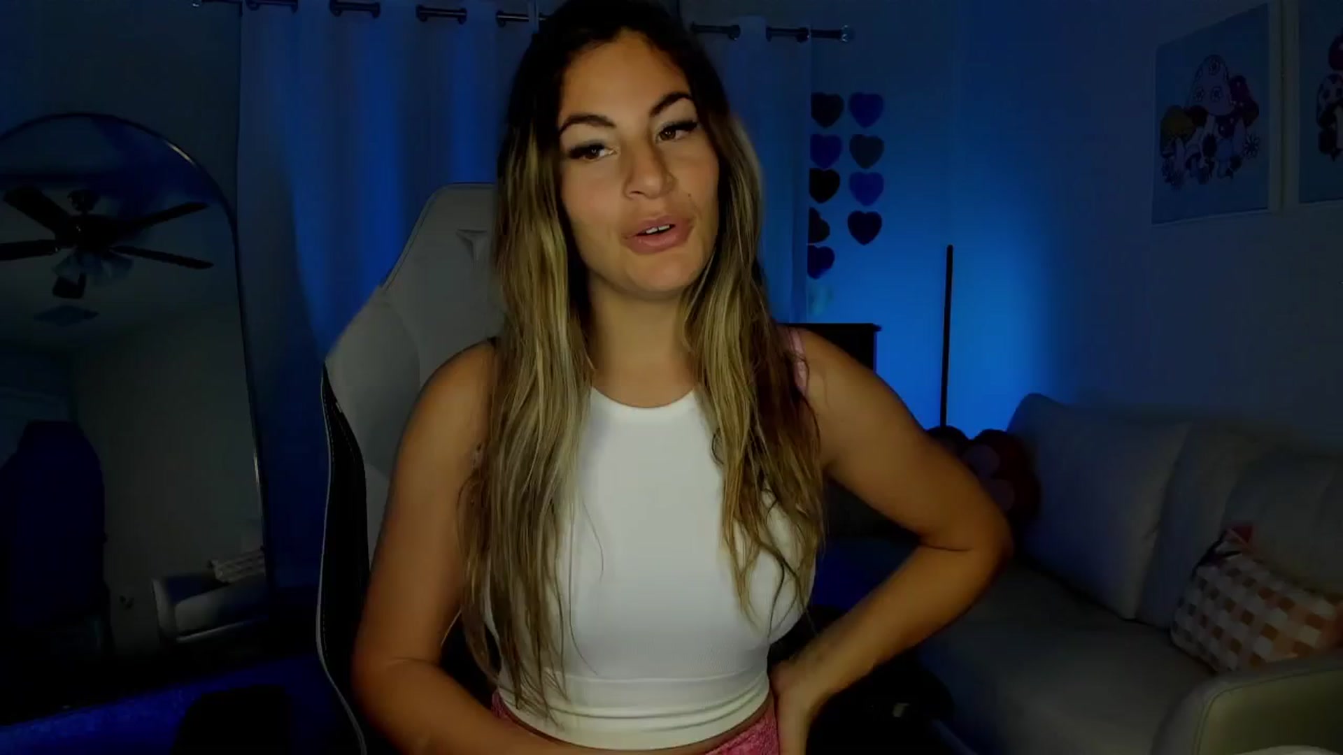 Gallery image thumbnail from MylaBanks's myfreecams stream on, 01/22/2026, 20:55 image 2 of 20