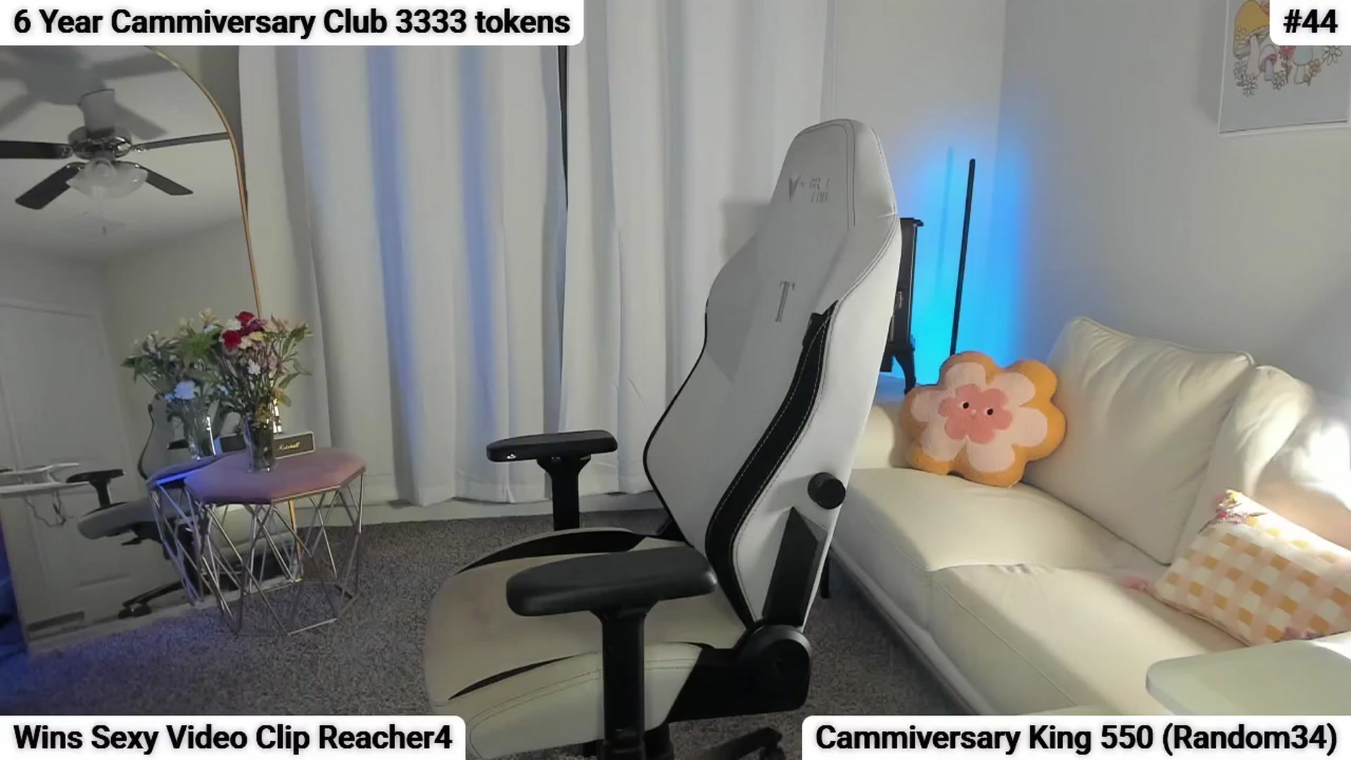 Gallery image thumbnail from Myla_'s myfreecams stream on, 04/18/2026, 03:00 image 13 of 20