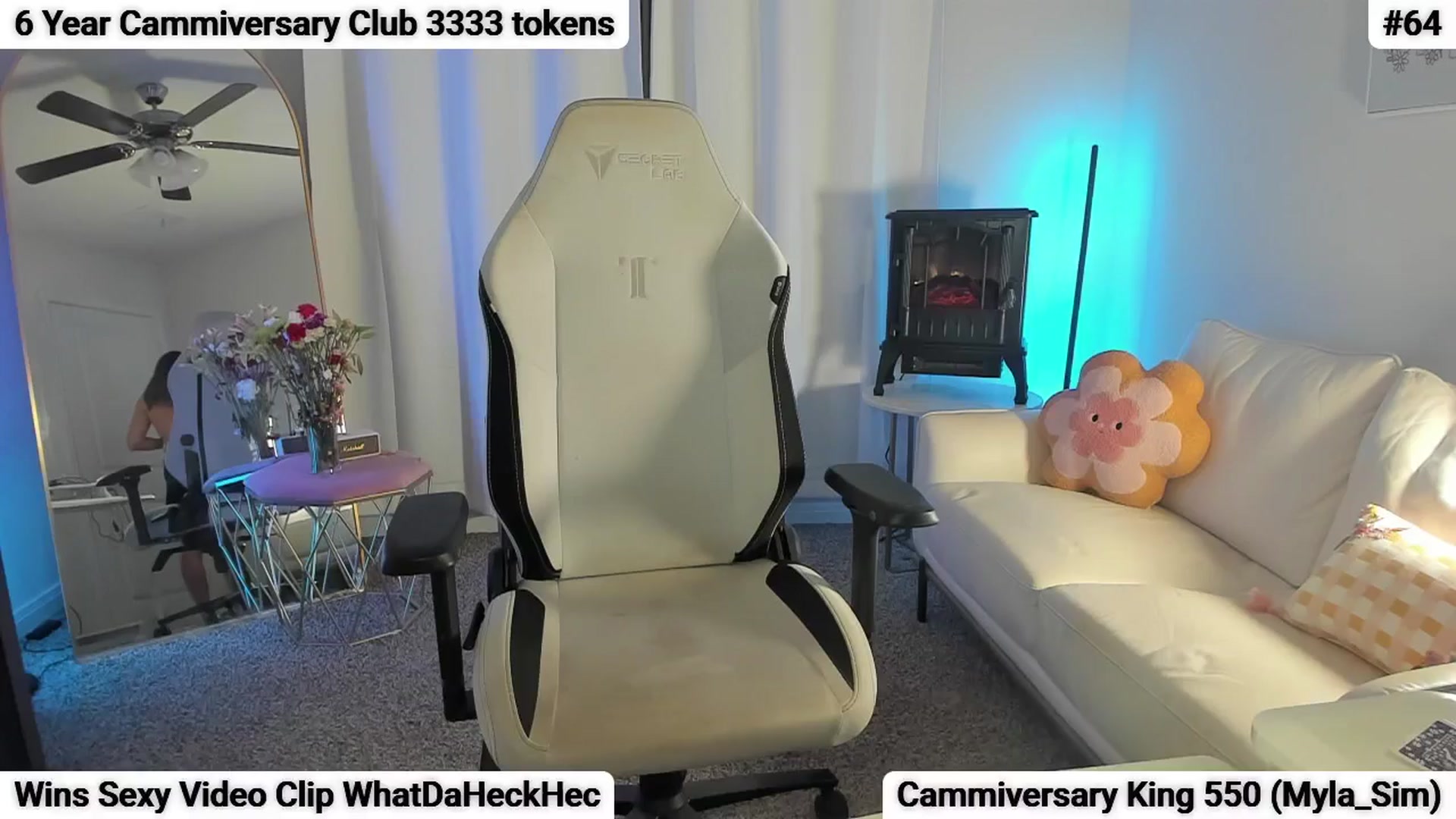 Gallery image thumbnail from Myla_'s myfreecams stream on, 04/23/2026, 18:31 image 12 of 20