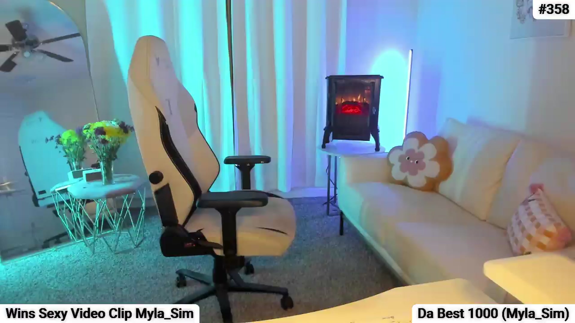 Gallery image thumbnail from Myla_'s myfreecams stream on, 05/08/2026, 04:36 image 12 of 20