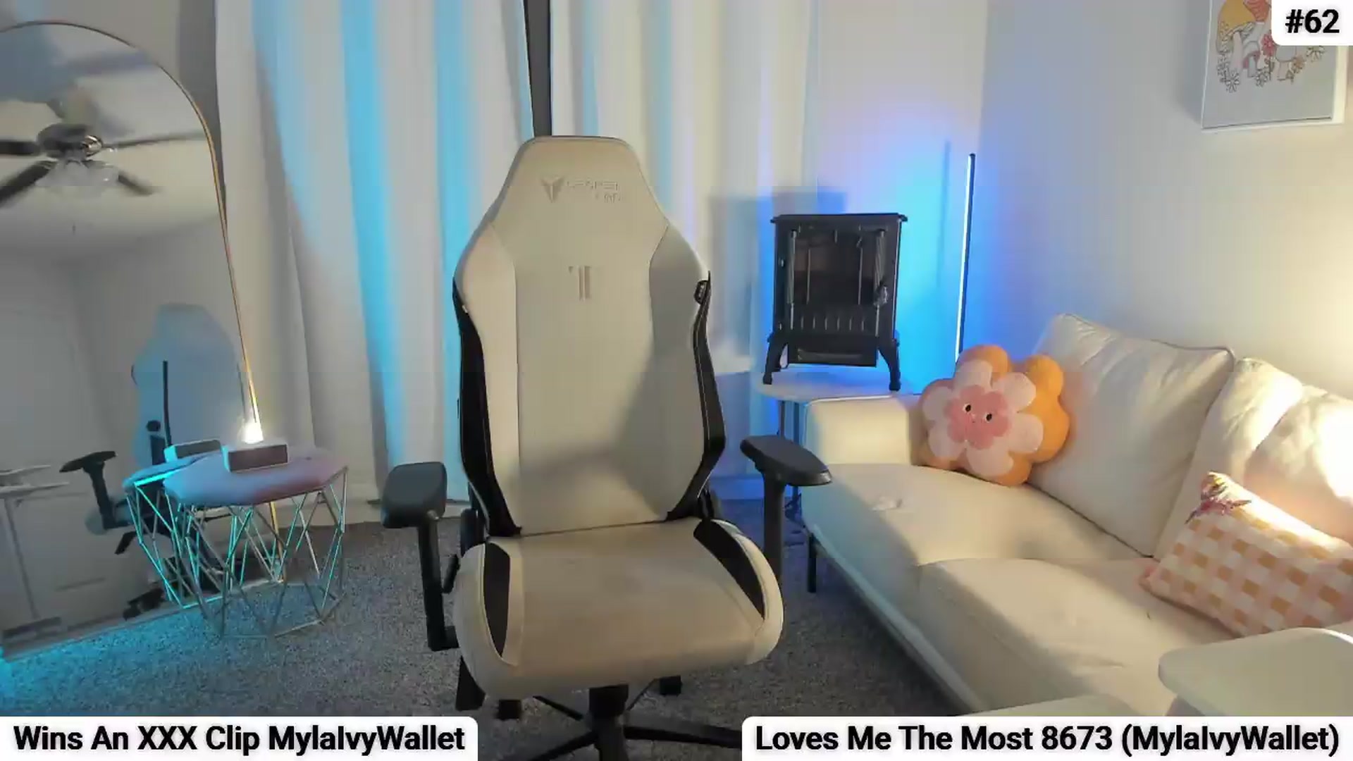 Gallery image thumbnail from Myla_'s myfreecams stream on, 06/07/2026, 02:28 image 18 of 20