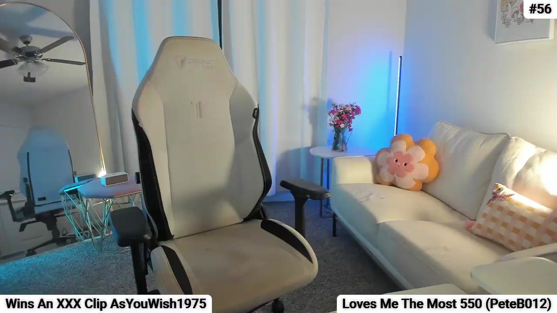 Gallery image thumbnail from Myla_'s myfreecams stream on, 06/16/2026, 03:37 image 7 of 20