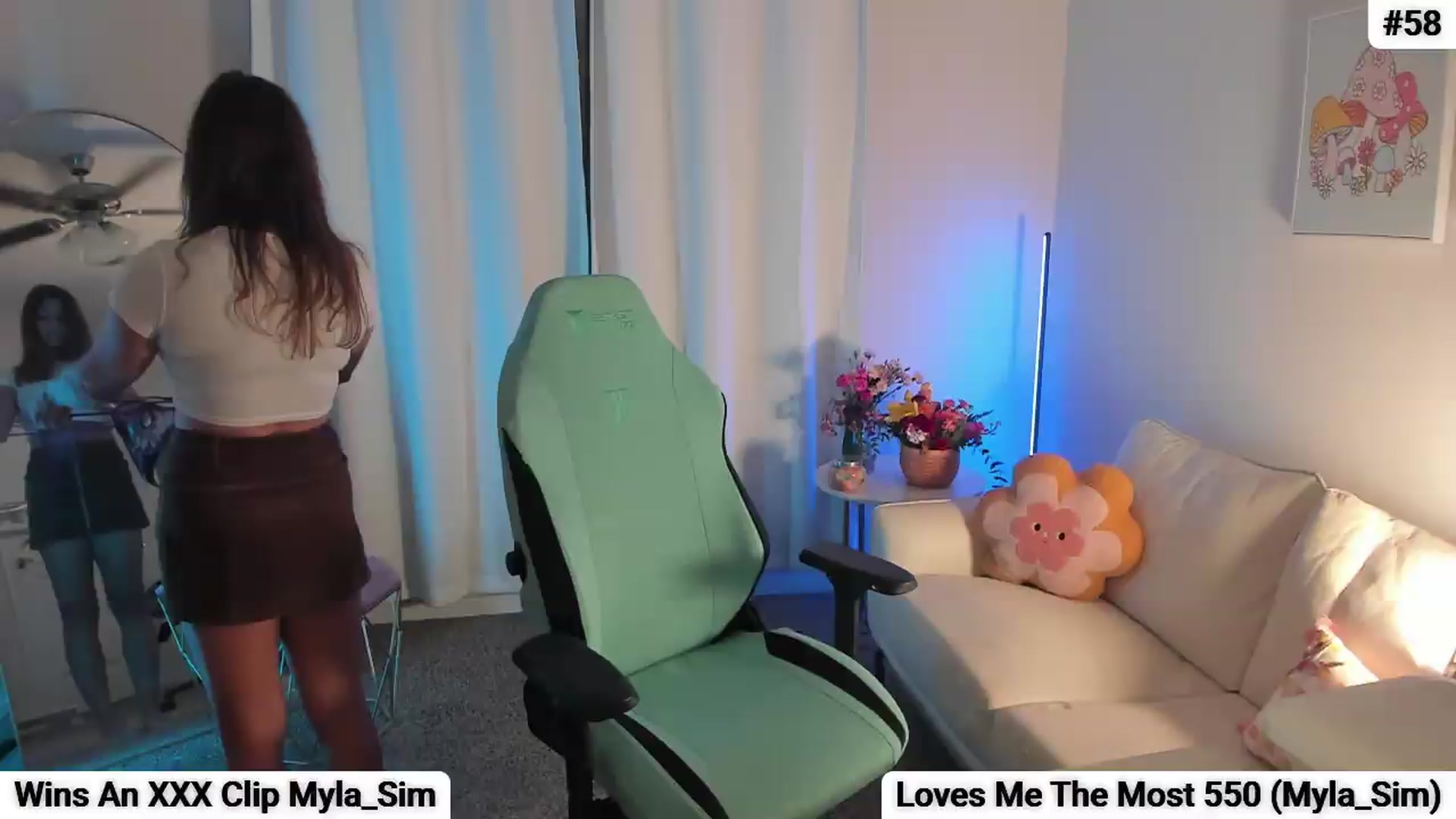 Gallery image thumbnail from Myla_'s myfreecams stream on, 06/21/2026, 04:01 image 1 of 20