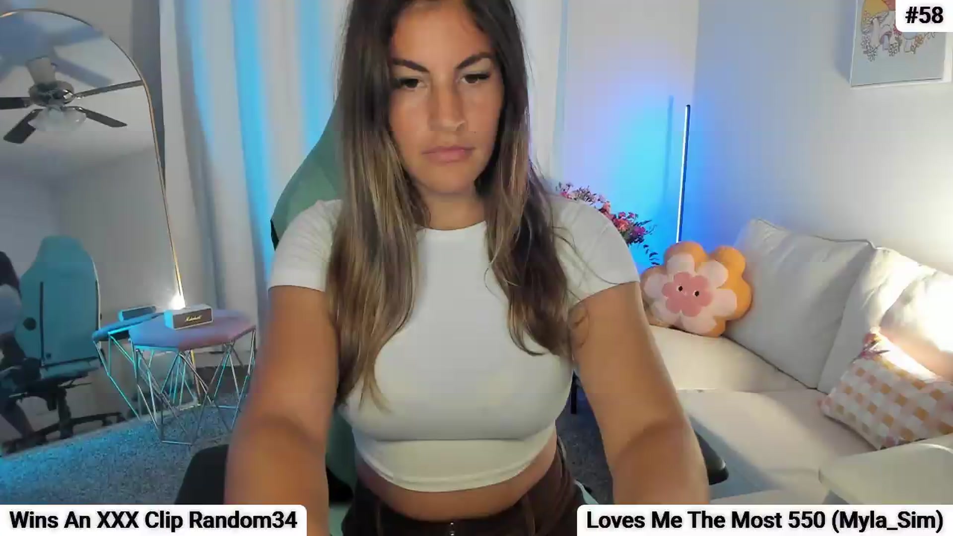 Gallery image thumbnail from Myla_'s myfreecams stream on, 06/21/2026, 04:01 image 12 of 20