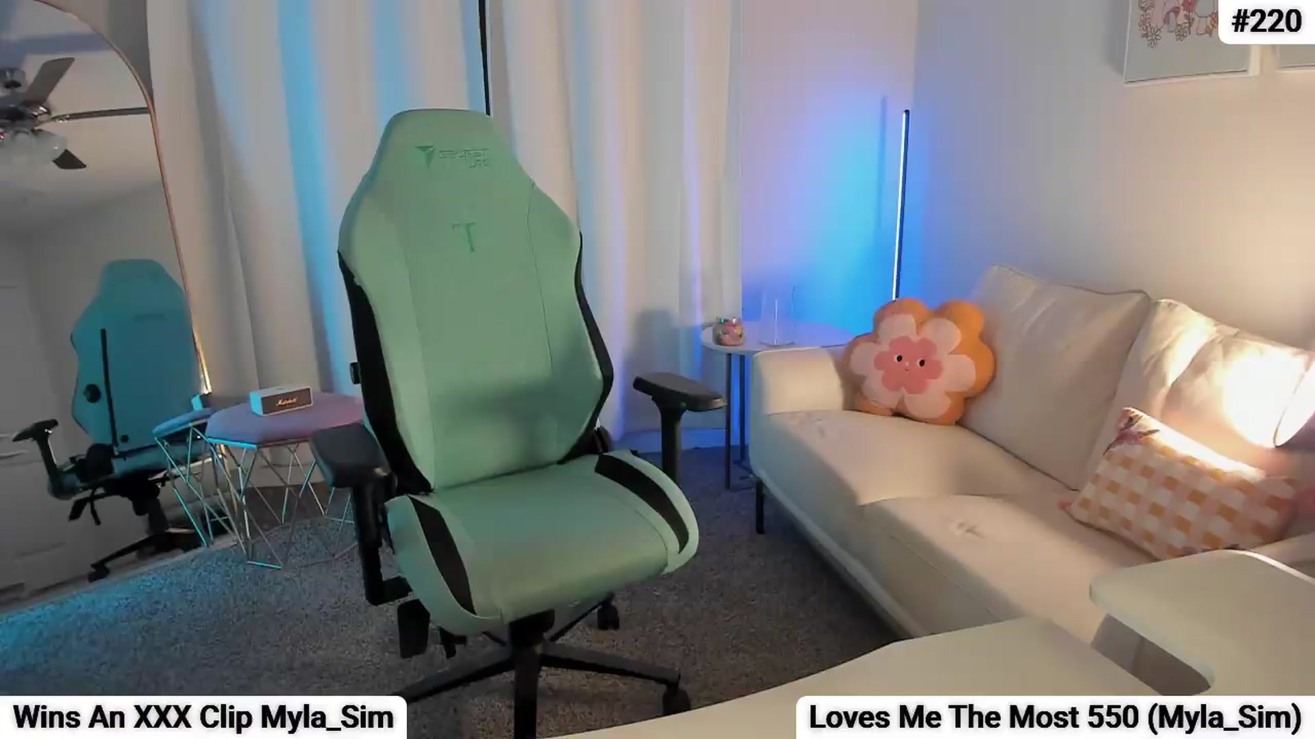 Gallery image thumbnail from Myla_'s myfreecams stream on, 08/22/2026, 02:48 image 6 of 20