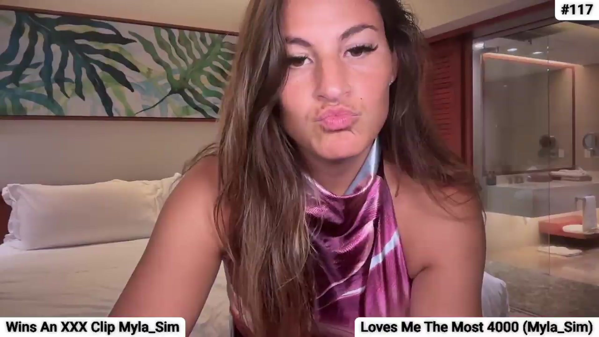 Gallery image thumbnail from Myla_'s myfreecams stream on, 08/28/2026, 05:31 image 10 of 20