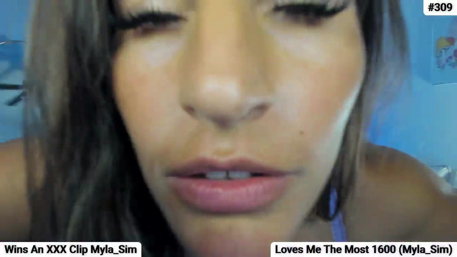 Gallery image thumbnail from Myla_'s myfreecams stream on, 09/15/2026, 01:37 image 13 of 20