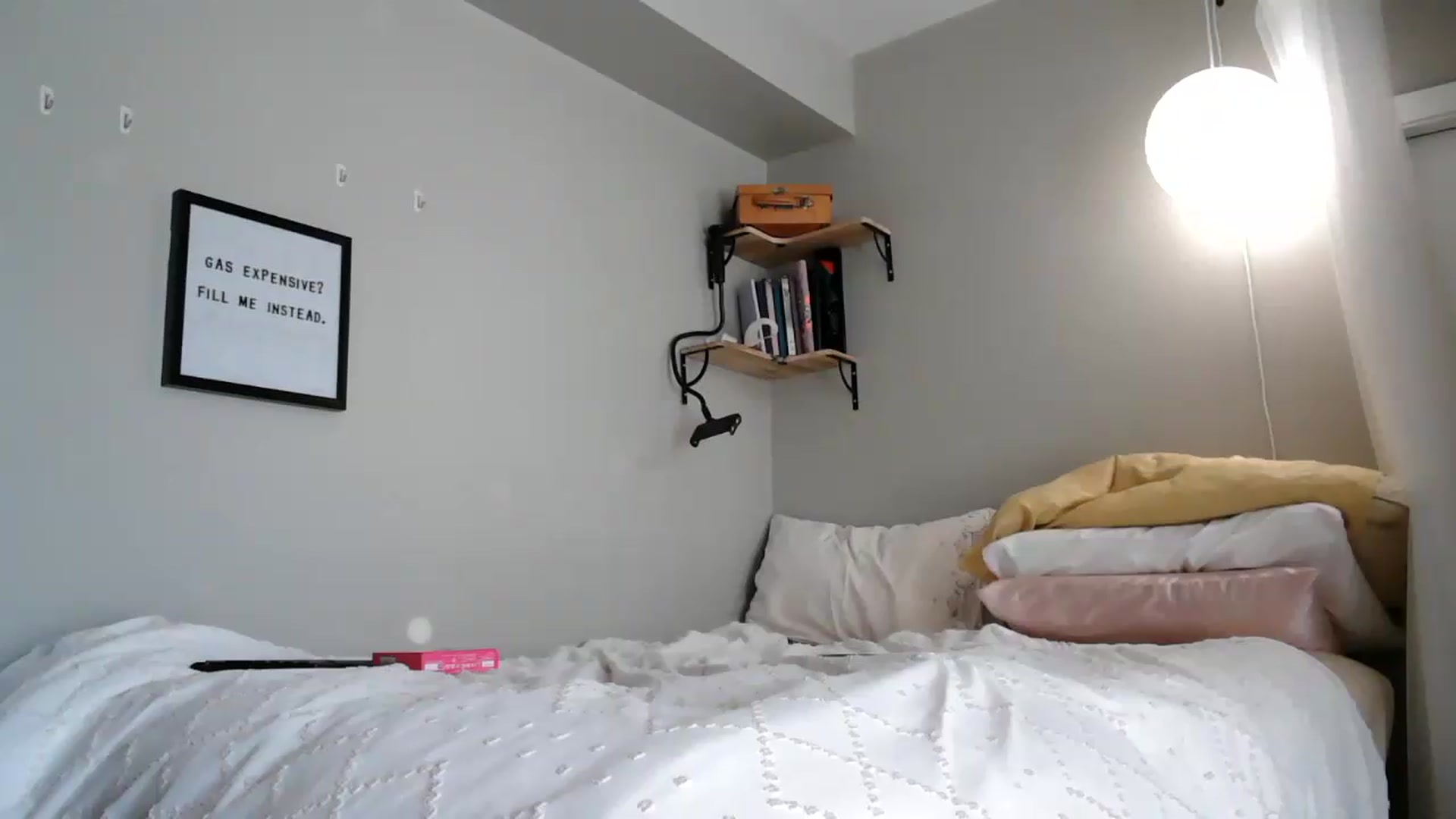 Gallery image thumbnail from Mylameri's myfreecams stream on, 05/18/2026, 22:59 image 4 of 20