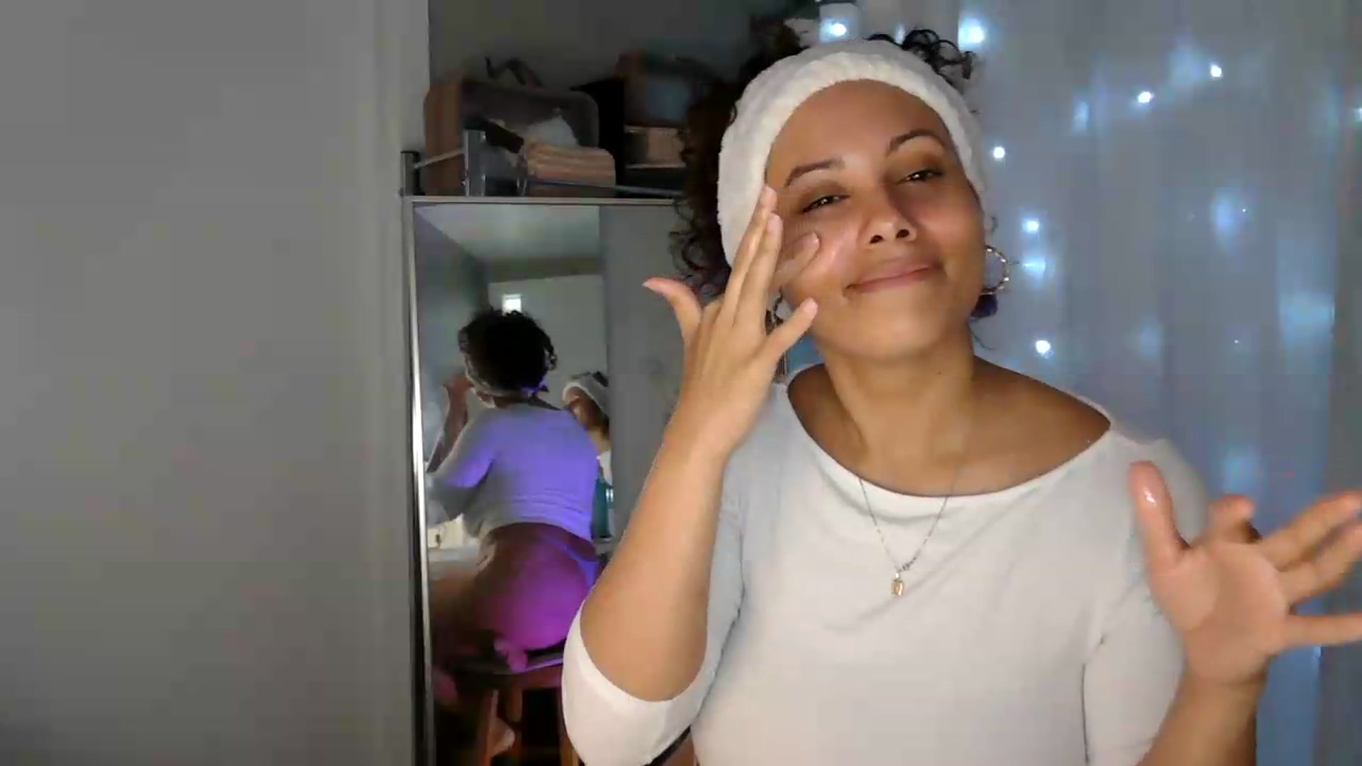 Gallery image thumbnail from Mylameri's myfreecams stream on, 05/30/2026, 01:06 image 3 of 20