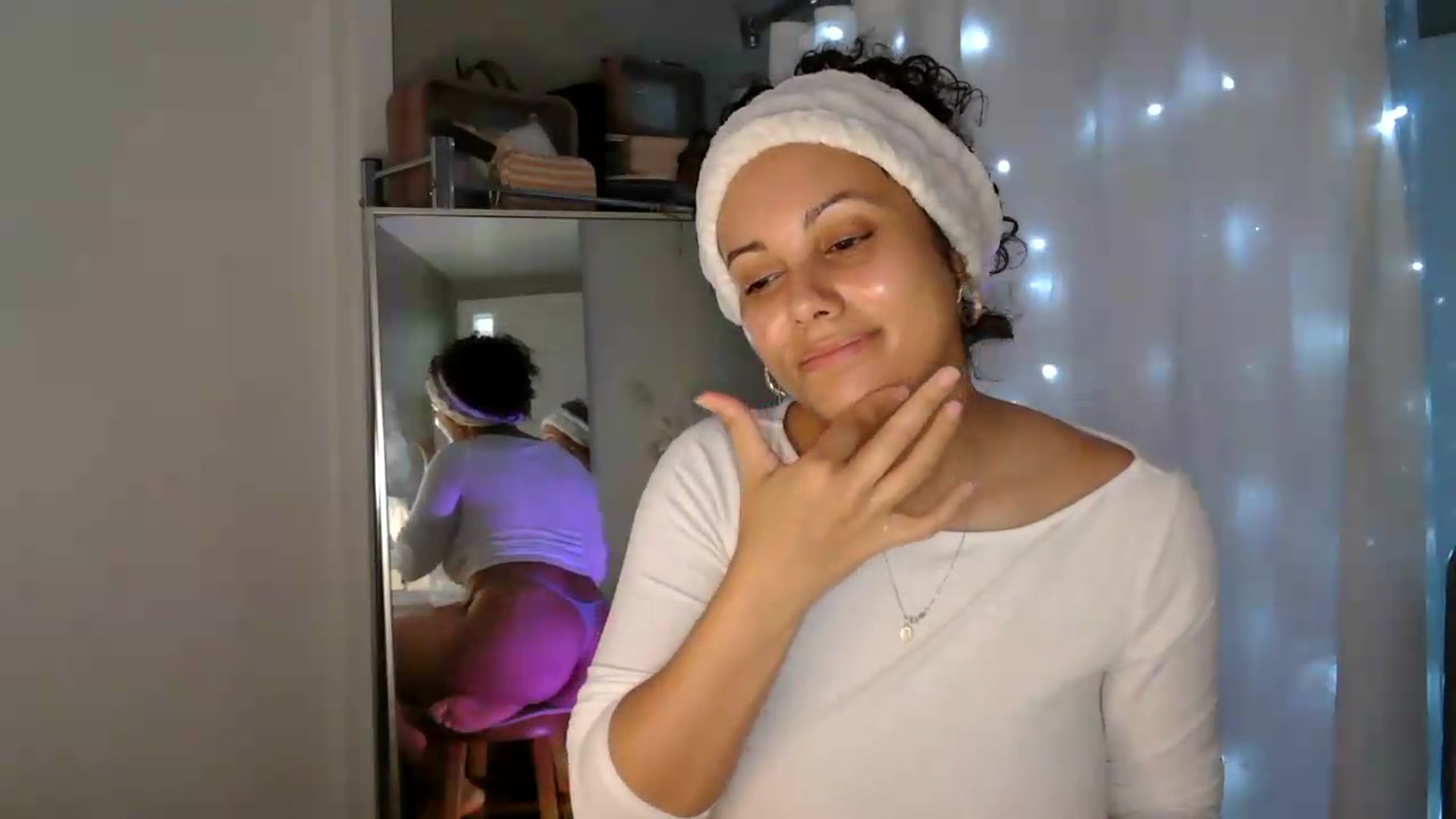 Gallery image thumbnail from Mylameri's myfreecams stream on, 05/30/2026, 01:06 image 5 of 20