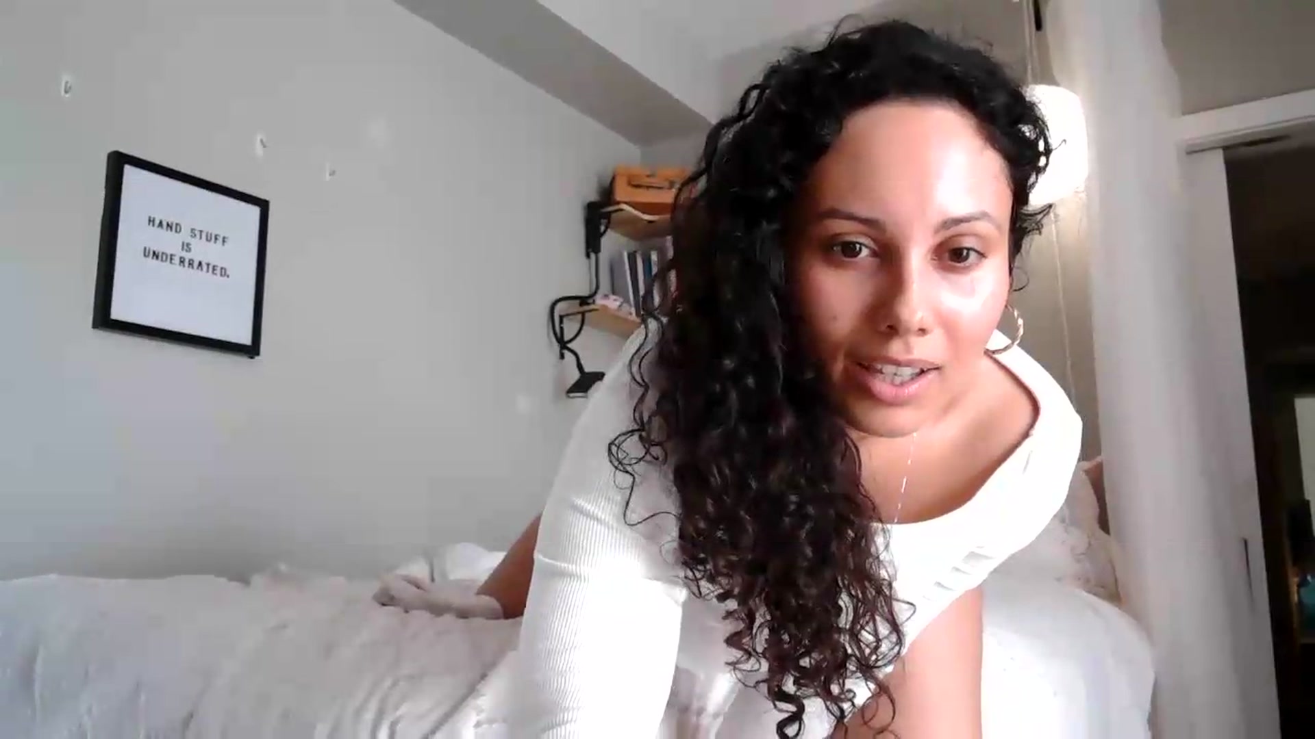 Gallery image thumbnail from Mylameri's myfreecams stream on, 05/30/2026, 01:06 image 8 of 20