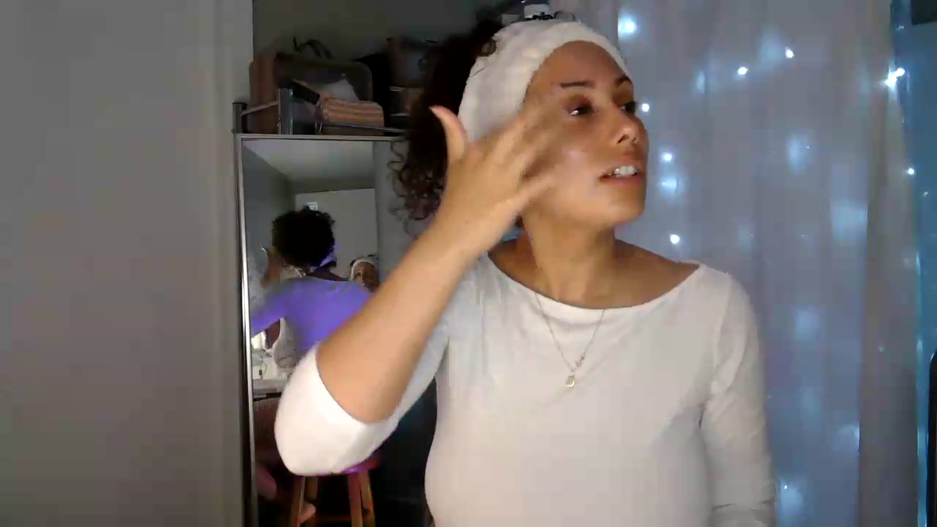 Gallery image thumbnail from Mylameri's myfreecams stream on, 05/30/2026, 01:06 image 4 of 20