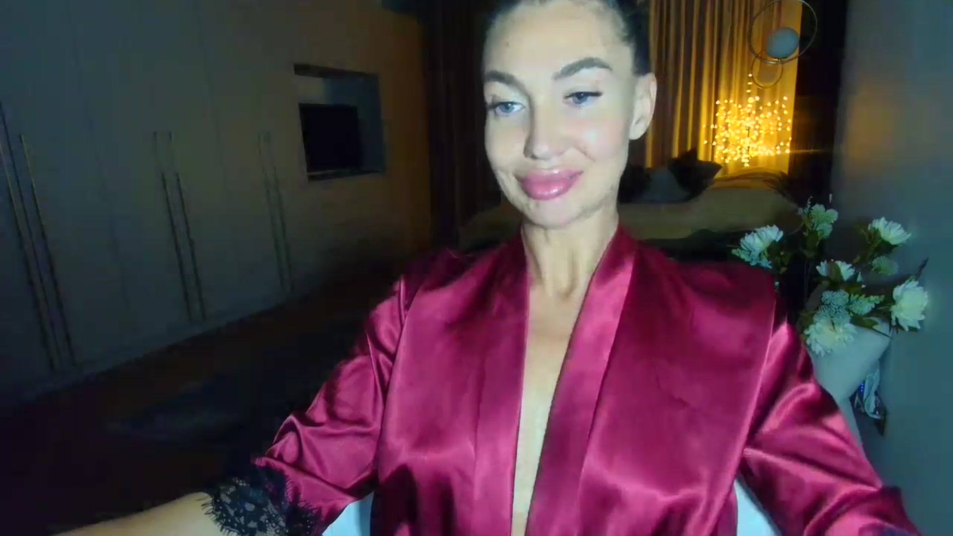 Gallery image thumbnail from Mystery_C's myfreecams stream on, 05/09/2025, 22:26 image 7 of 20