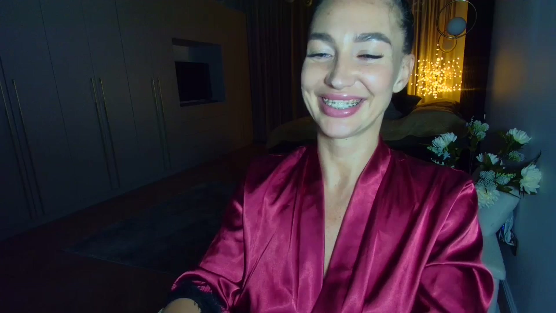 Gallery image thumbnail from Mystery_C's myfreecams stream on, 05/09/2025, 22:26 image 11 of 20
