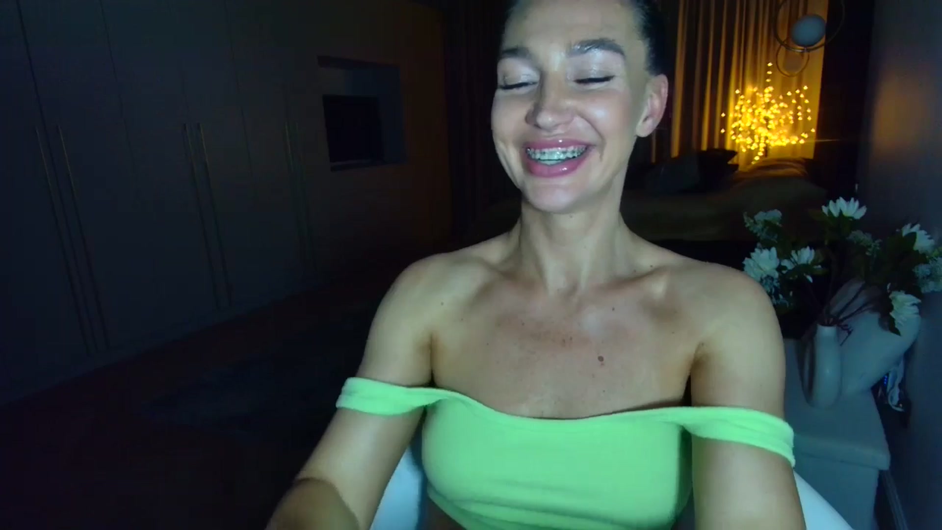 Gallery image thumbnail from Mystery_C's myfreecams stream on, 05/14/2025, 21:59 image 11 of 20