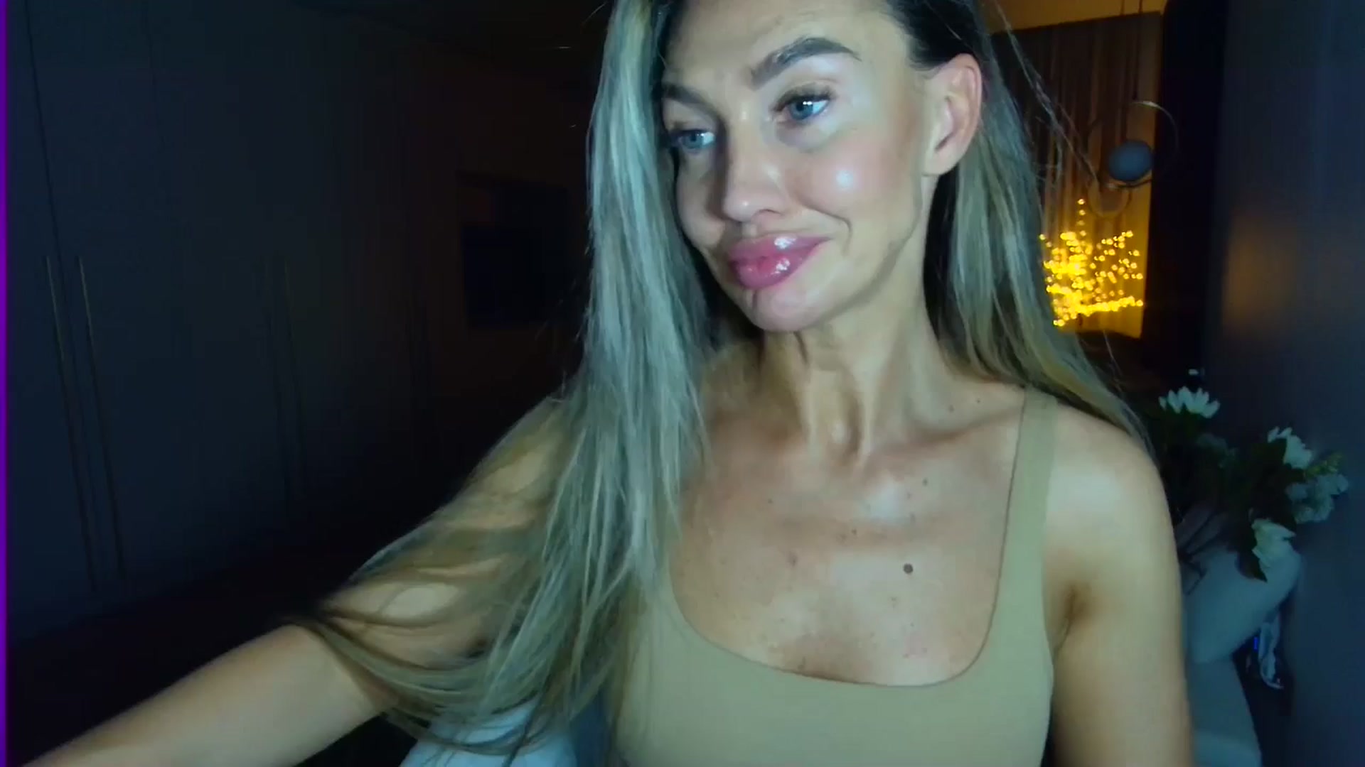 Gallery image thumbnail from Mystery_C's myfreecams stream on, 05/28/2025, 23:24 image 1 of 20