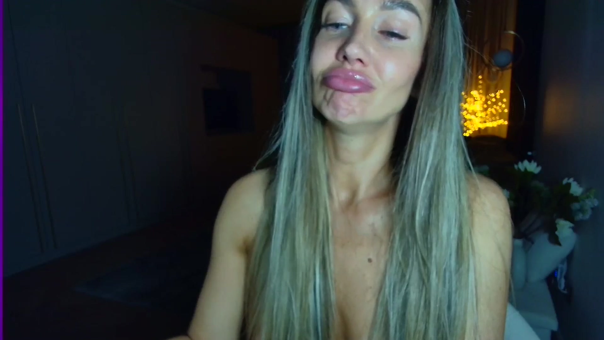 Gallery image thumbnail from Mystery_C's myfreecams stream on, 05/28/2025, 23:24 image 14 of 20
