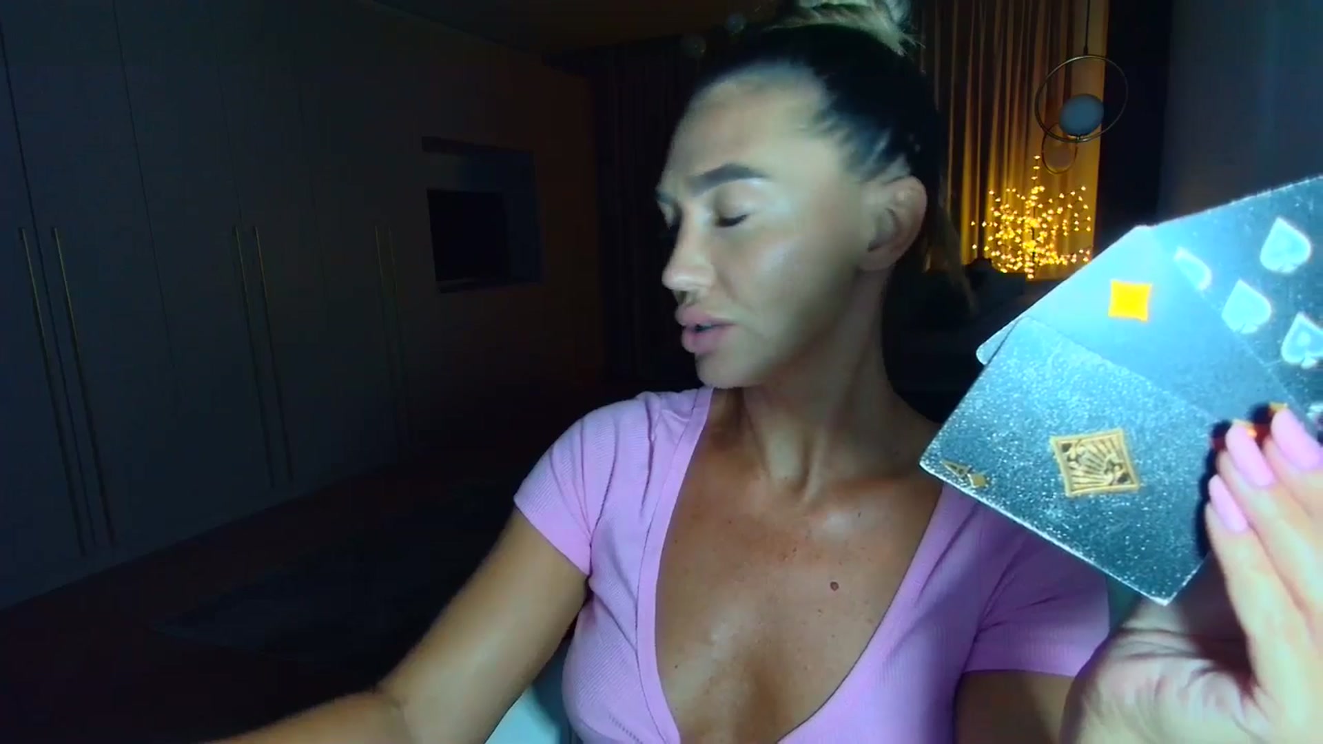 Gallery image thumbnail from Mystery_C's myfreecams stream on, 06/25/2025, 21:33 image 3 of 20