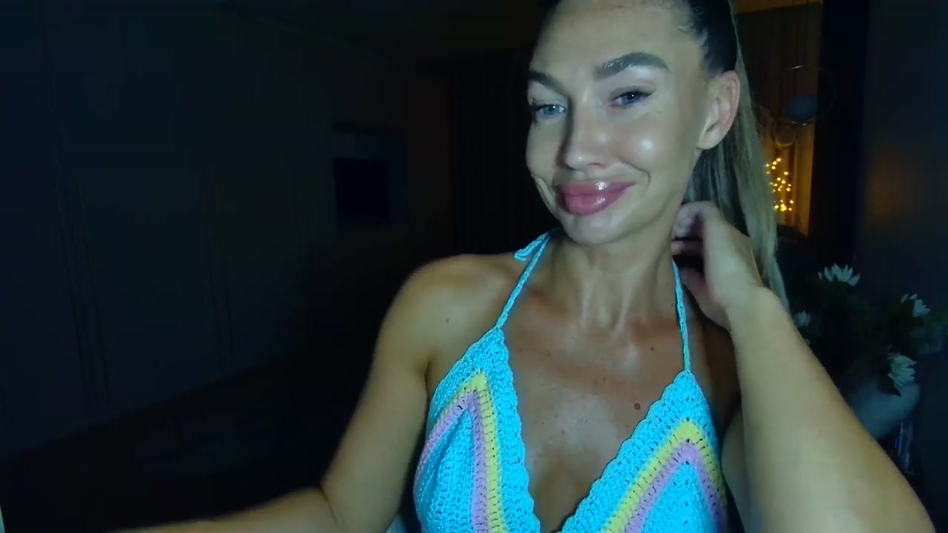 Gallery image thumbnail from Mystery_C's myfreecams stream on, 06/30/2025, 21:53 image 4 of 20