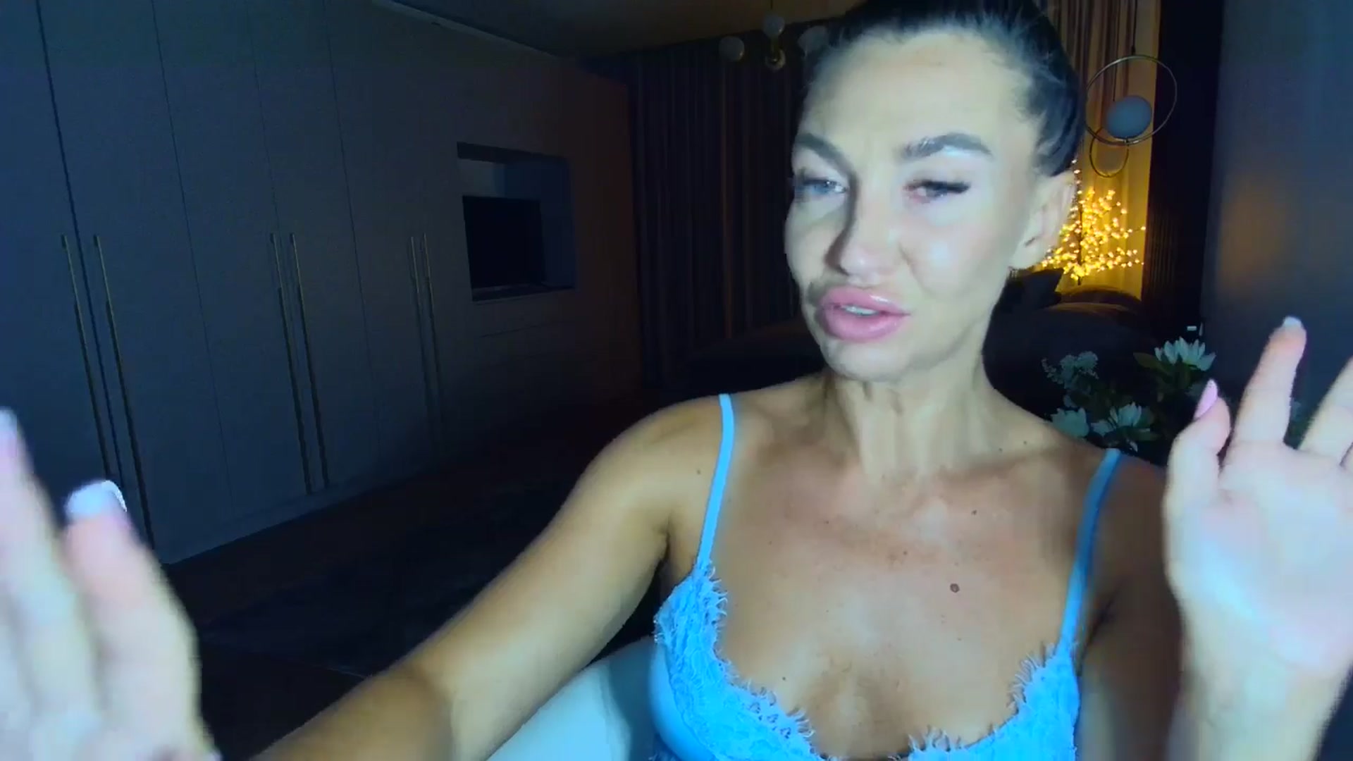 Gallery image thumbnail from Mystery_C's myfreecams stream on, 07/03/2025, 21:44 image 2 of 20